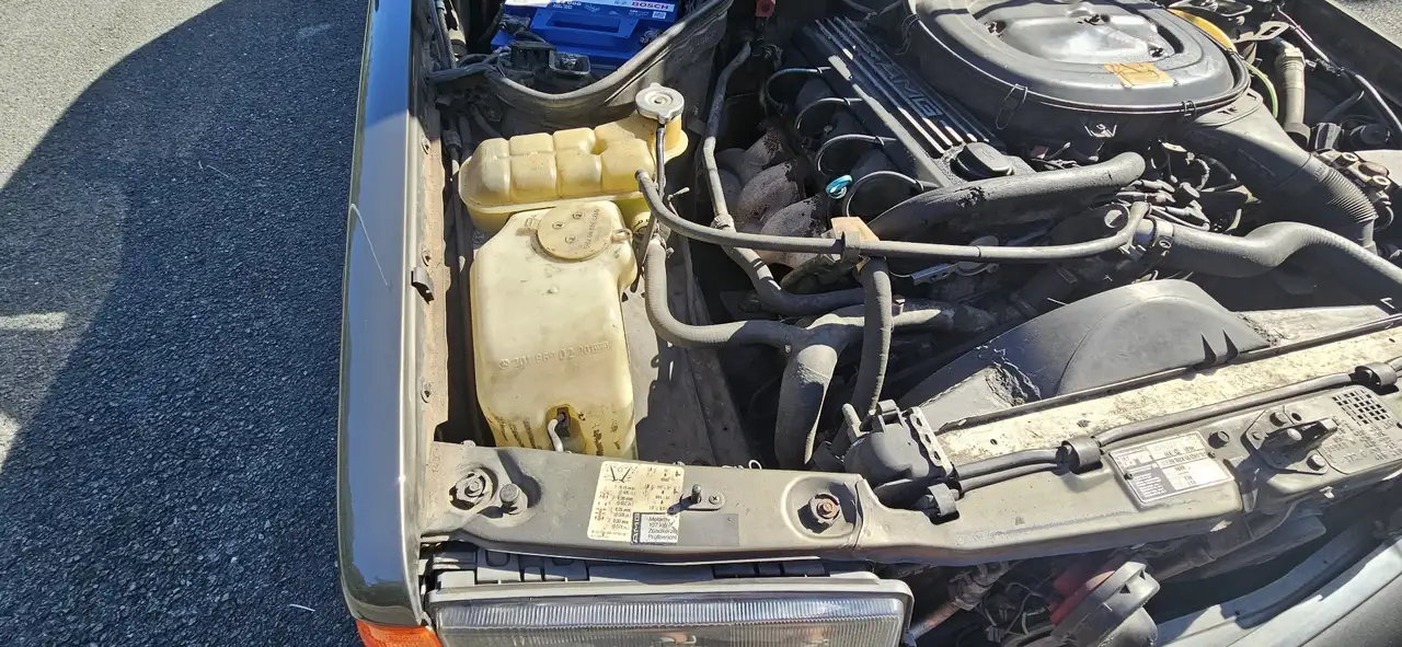 Mercedes-Benz 190E 2.0 AMG, foto 3