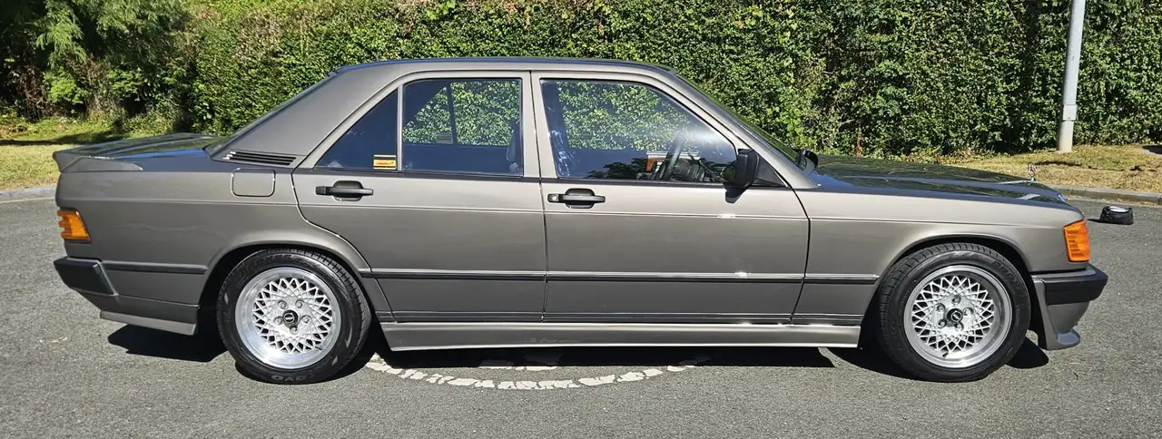 Mercedes-Benz 190E 2.0 AMG, foto 5
