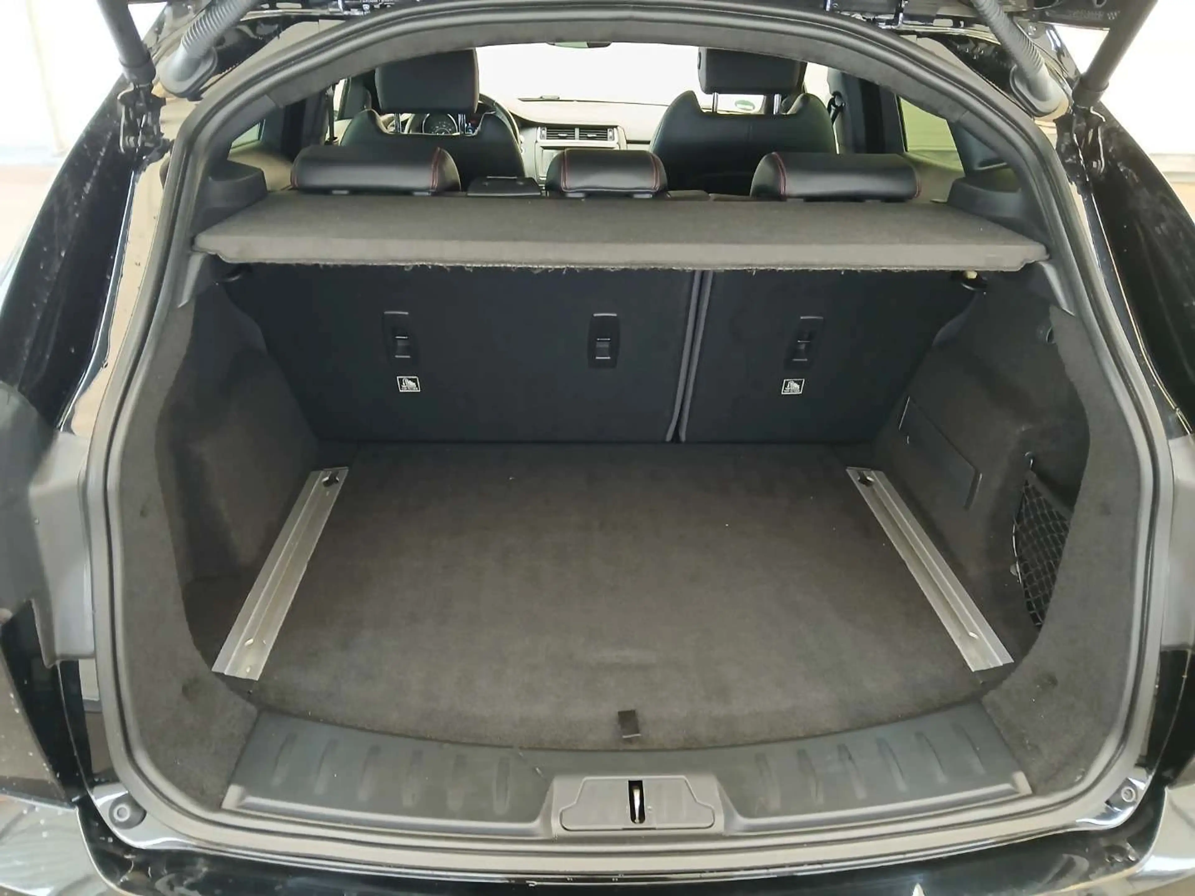 Jaguar E-Pace Sport First Edition AWD,Autom., PANORAMA,Kamera,Leder,Navi, — photo 19