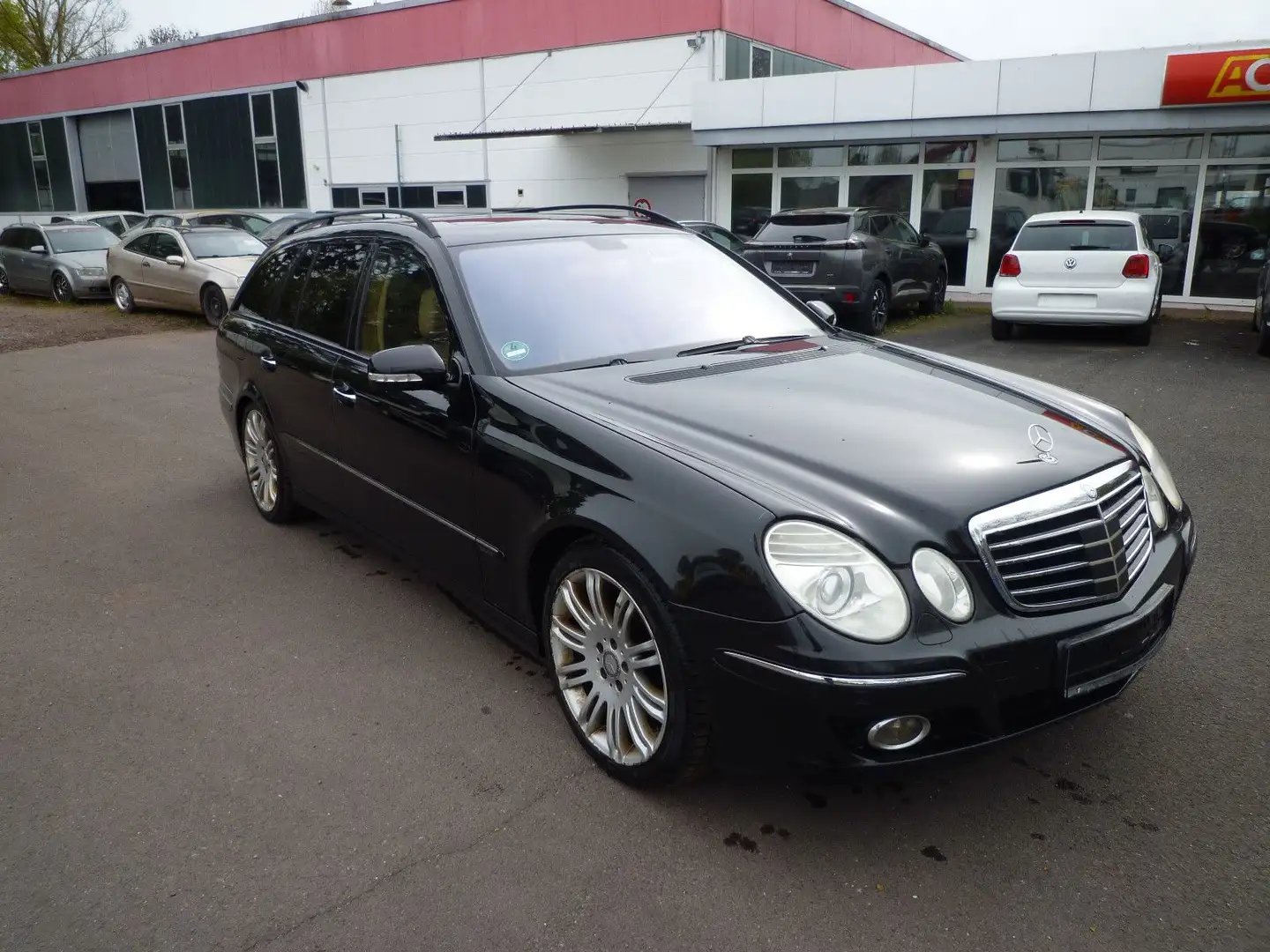 Mercedes-Benz E 50 AMG E T-Modell E 500 T 4Matic Schwarz - 1