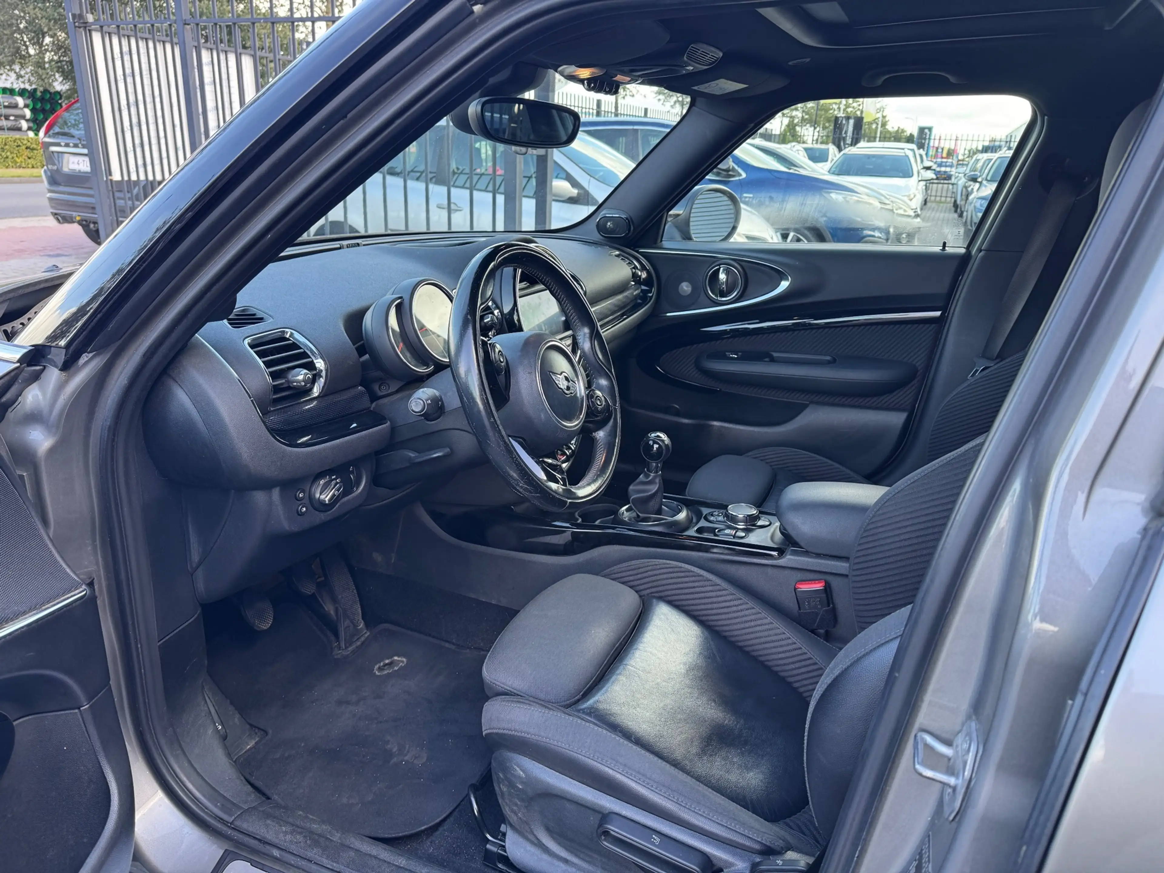 MINI Cooper Clubman 1.5 Chili Hyde Park | pano| — photo 11