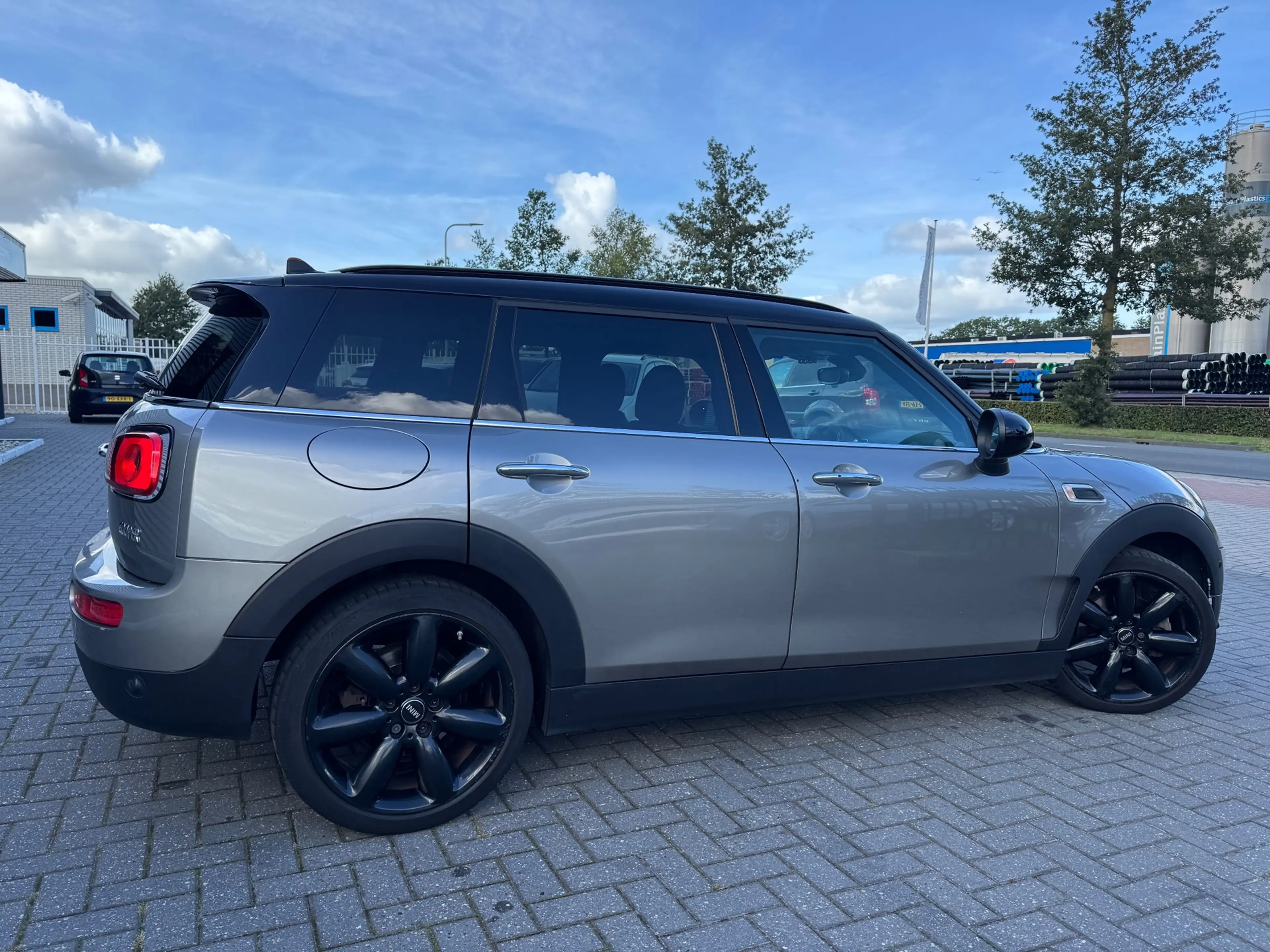 MINI Cooper Clubman 1.5 Chili Hyde Park | pano| — photo 4