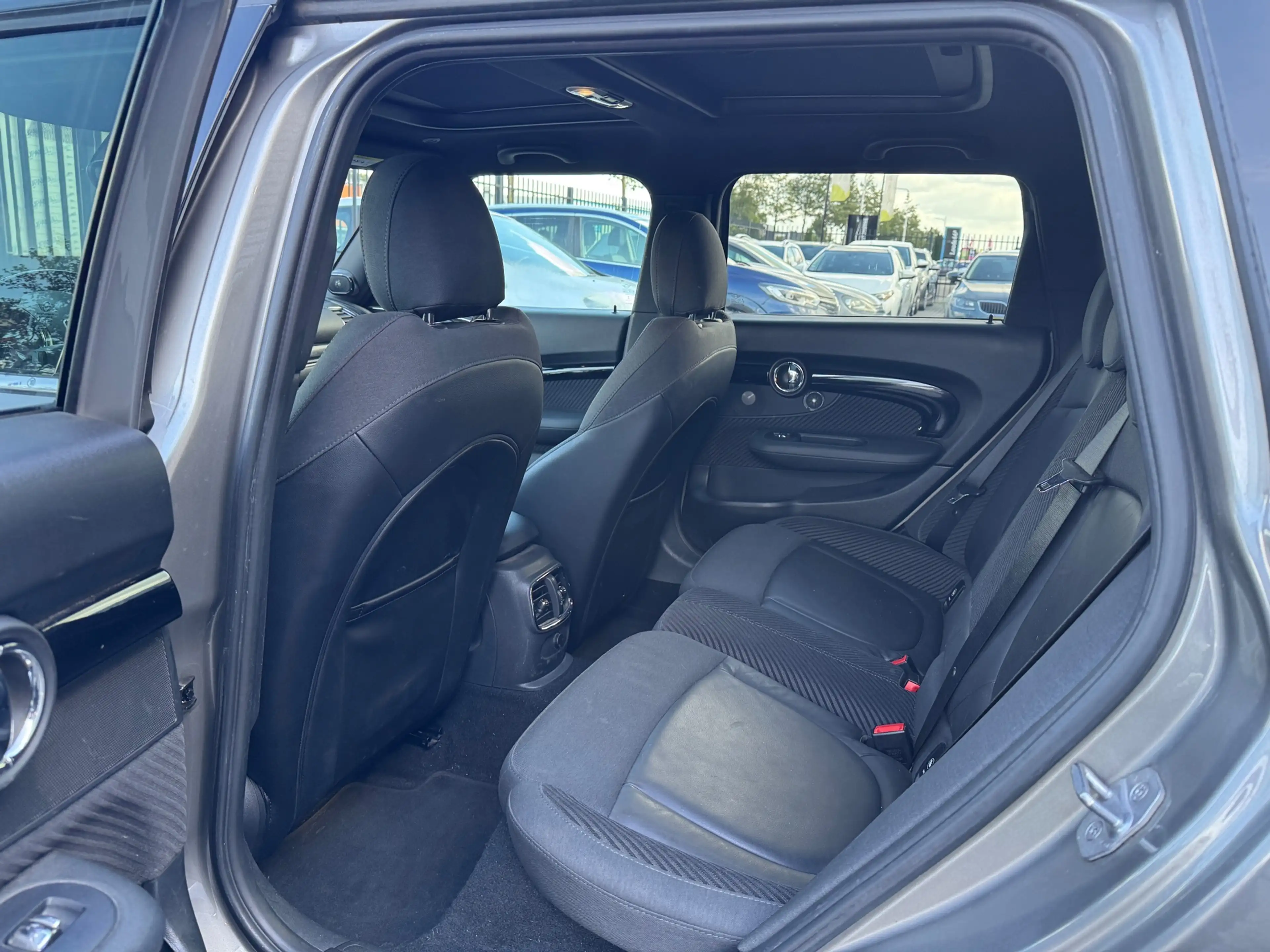 MINI Cooper Clubman 1.5 Chili Hyde Park | pano| — photo 14