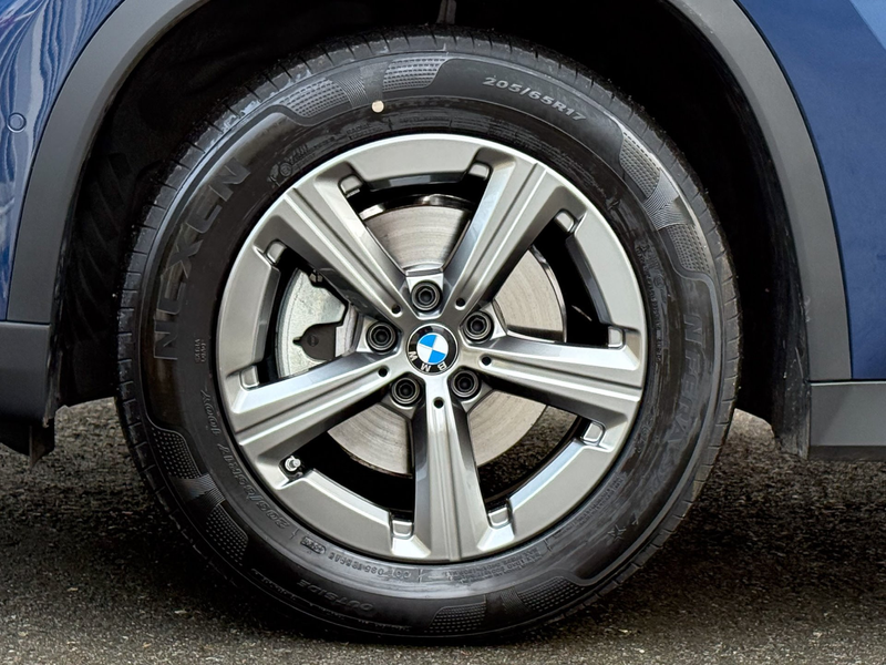 BMW X1 xDrive20d — photo 7