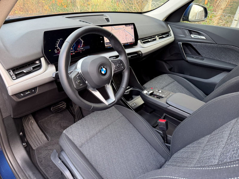 BMW X1 xDrive20d — photo 8