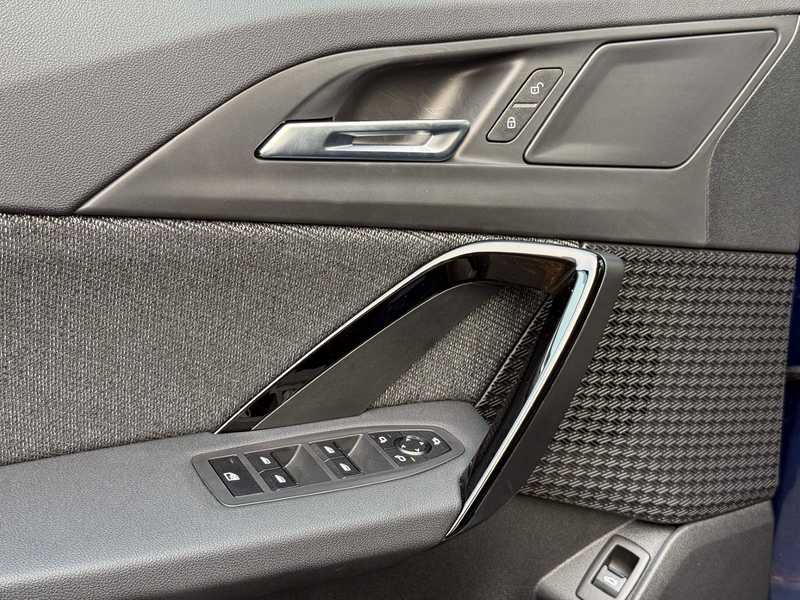 BMW X1 xDrive20d — photo 12
