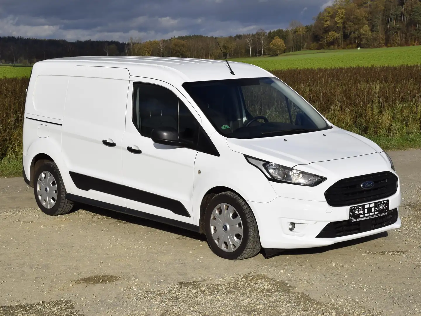 Ford Transit Connect L2 1,5 TDCI Klima PDC Weiß - 2