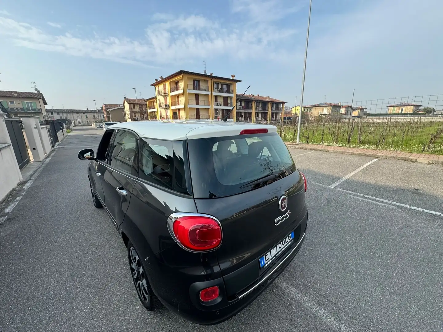 Fiat 500L 1.6 mjt Easy 105cv Grijs - 2