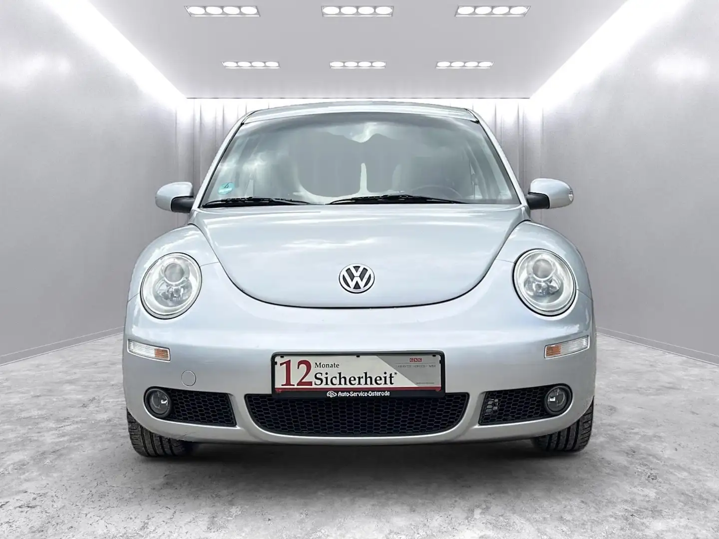 Volkswagen New Beetle Lim. 1.8 Turbo Silber - 2