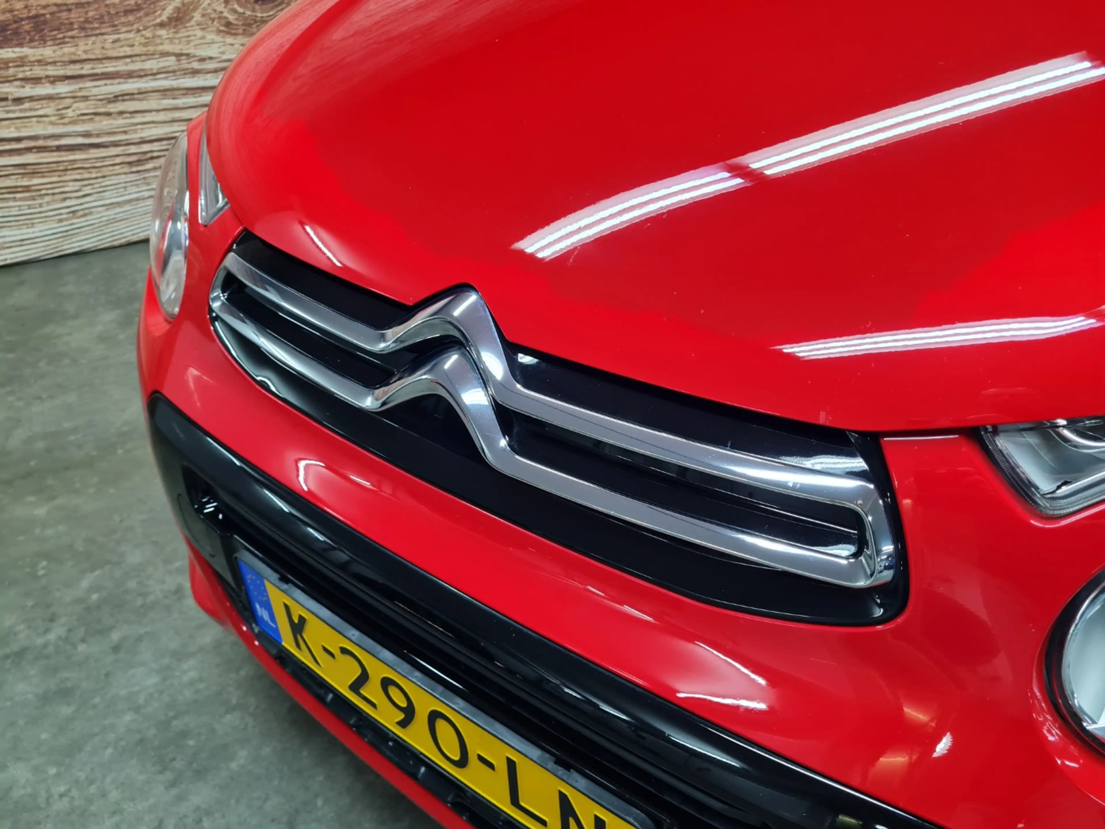 Citroen C1 1.0 VTi Shine / Achteruitrijcamera / Carplay / Cli — photo 11