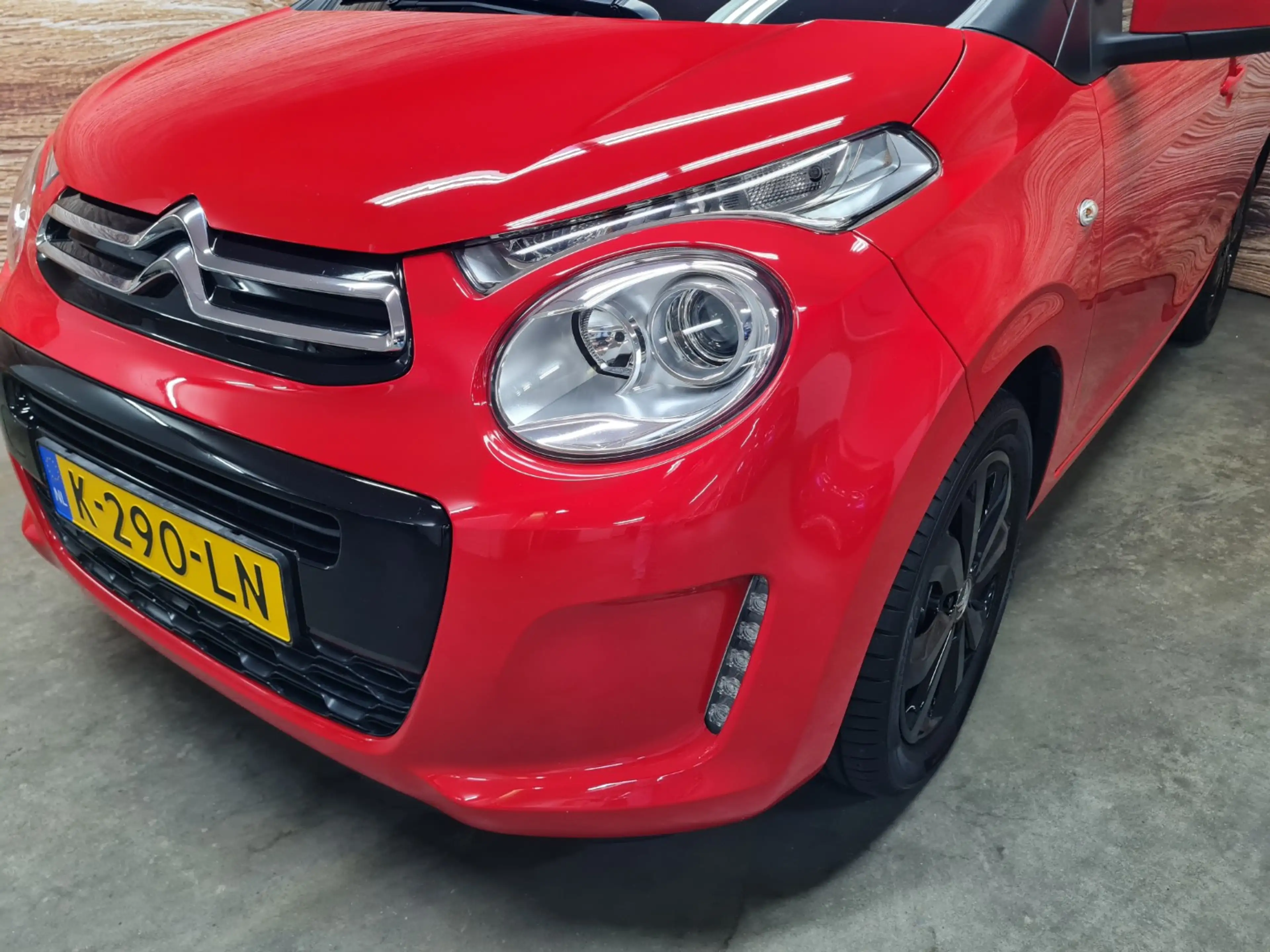 Citroen C1 1.0 VTi Shine / Achteruitrijcamera / Carplay / Cli — photo 10