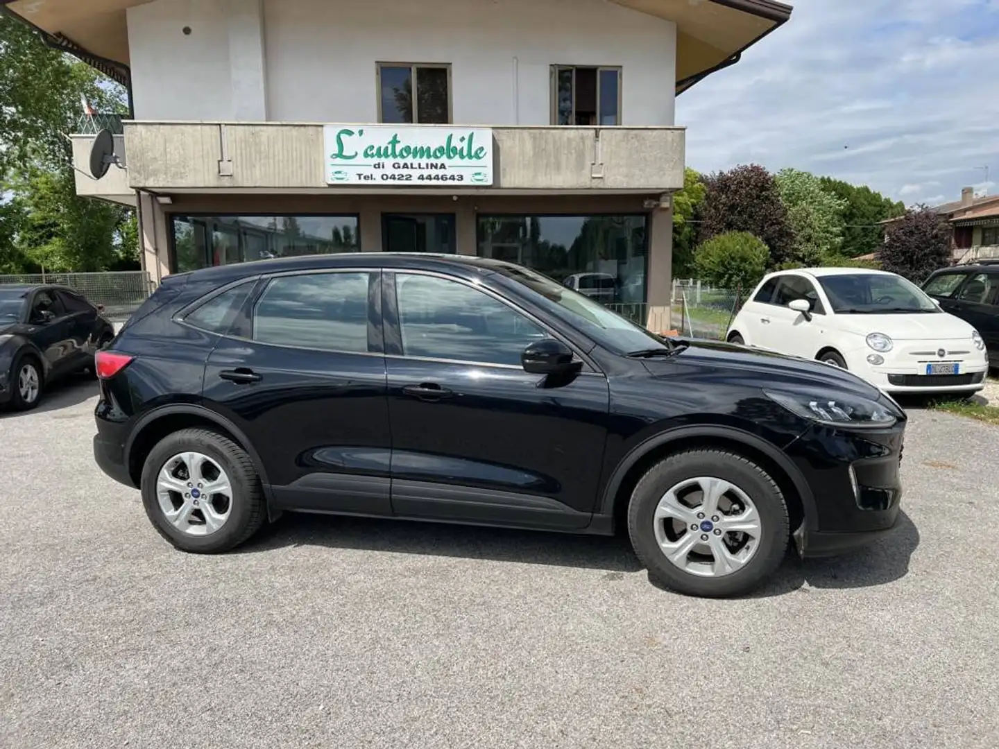 Ford Kuga Kuga 1.5 ecoblue Connect 2wd 120cv auto Nero - 2