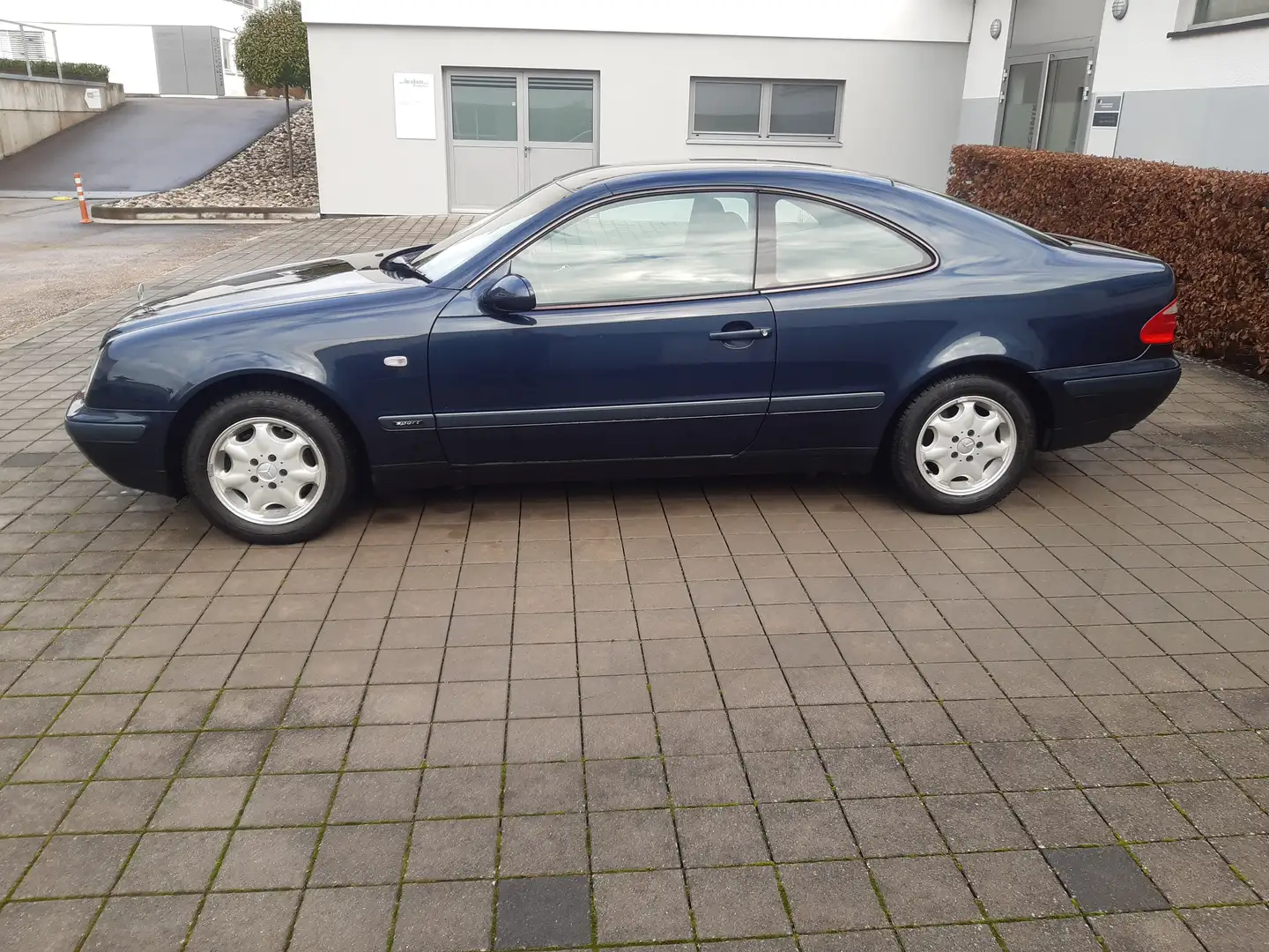 Mercedes-Benz CLK 230 CLK-Klasse Coupe Kompressor Sport plava - 2