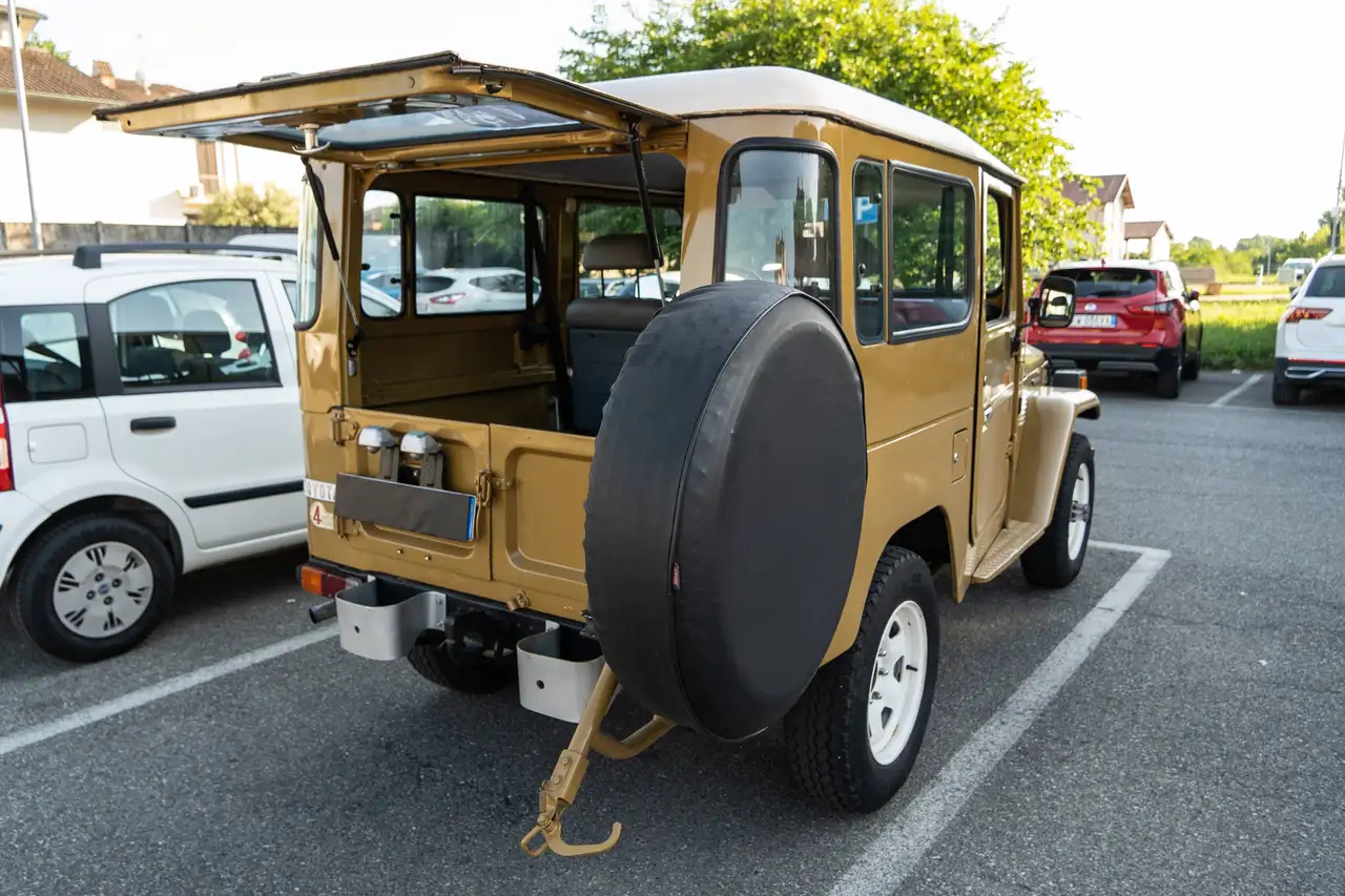 Toyota Land Cruiser BJ 42 3.4 DIESEL – PASSO CORTO – 1982, foto 8