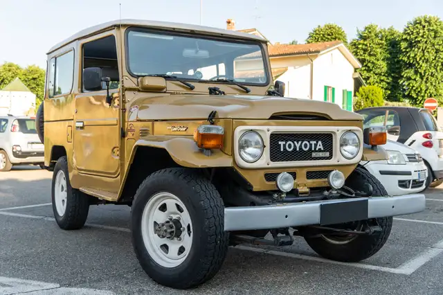 Toyota Land Cruiser BJ 42 3.4 DIESEL – PASSO CORTO – 1982
