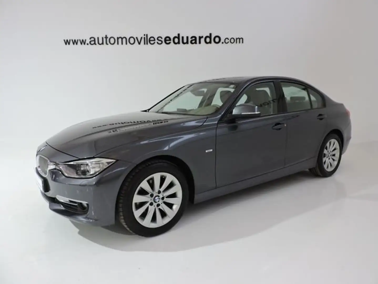 BMW 320 320d Berlina Gris - 1