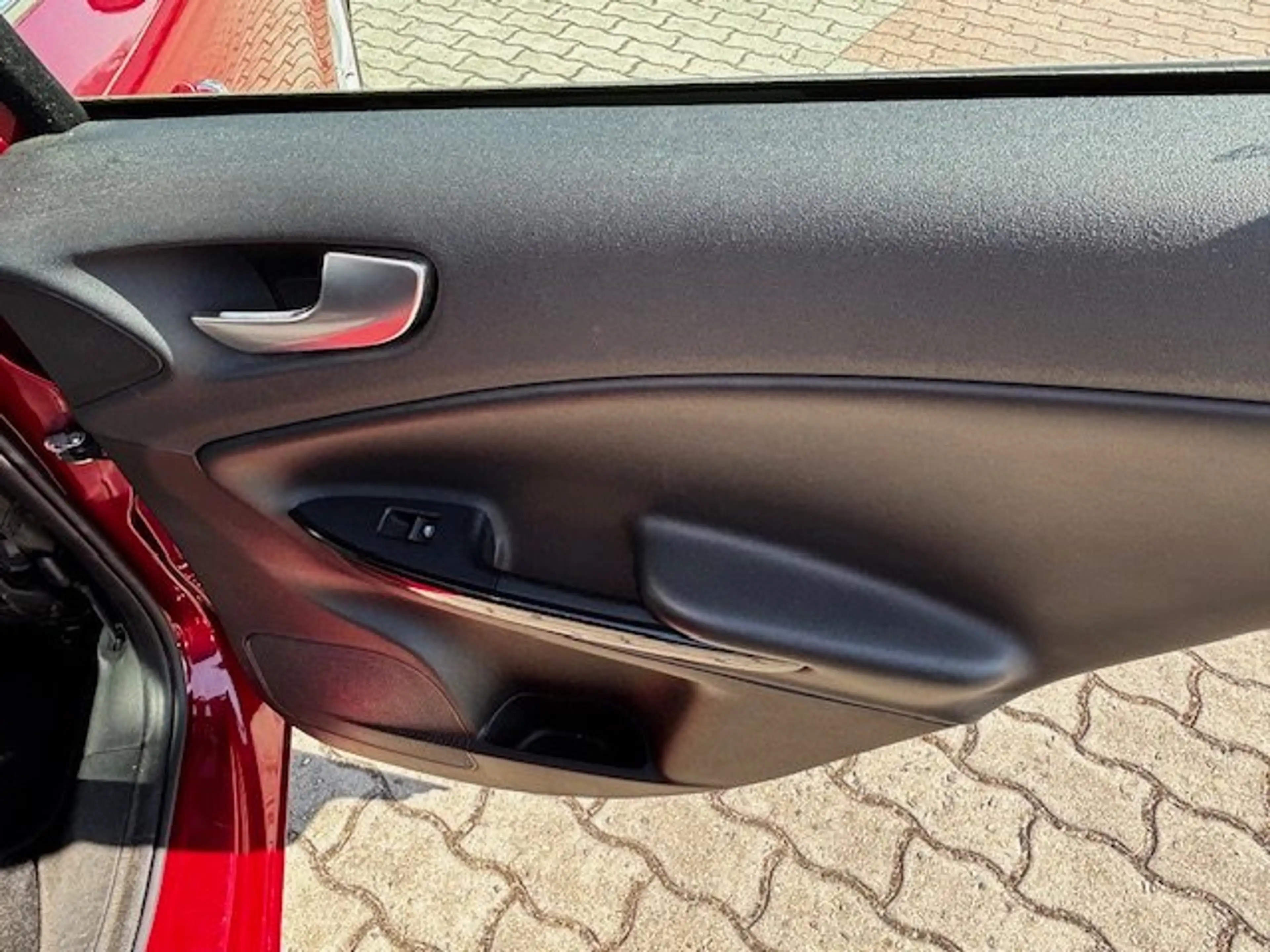 Alfa Romeo Giulietta Turismo           Privatverkauf — photo 15