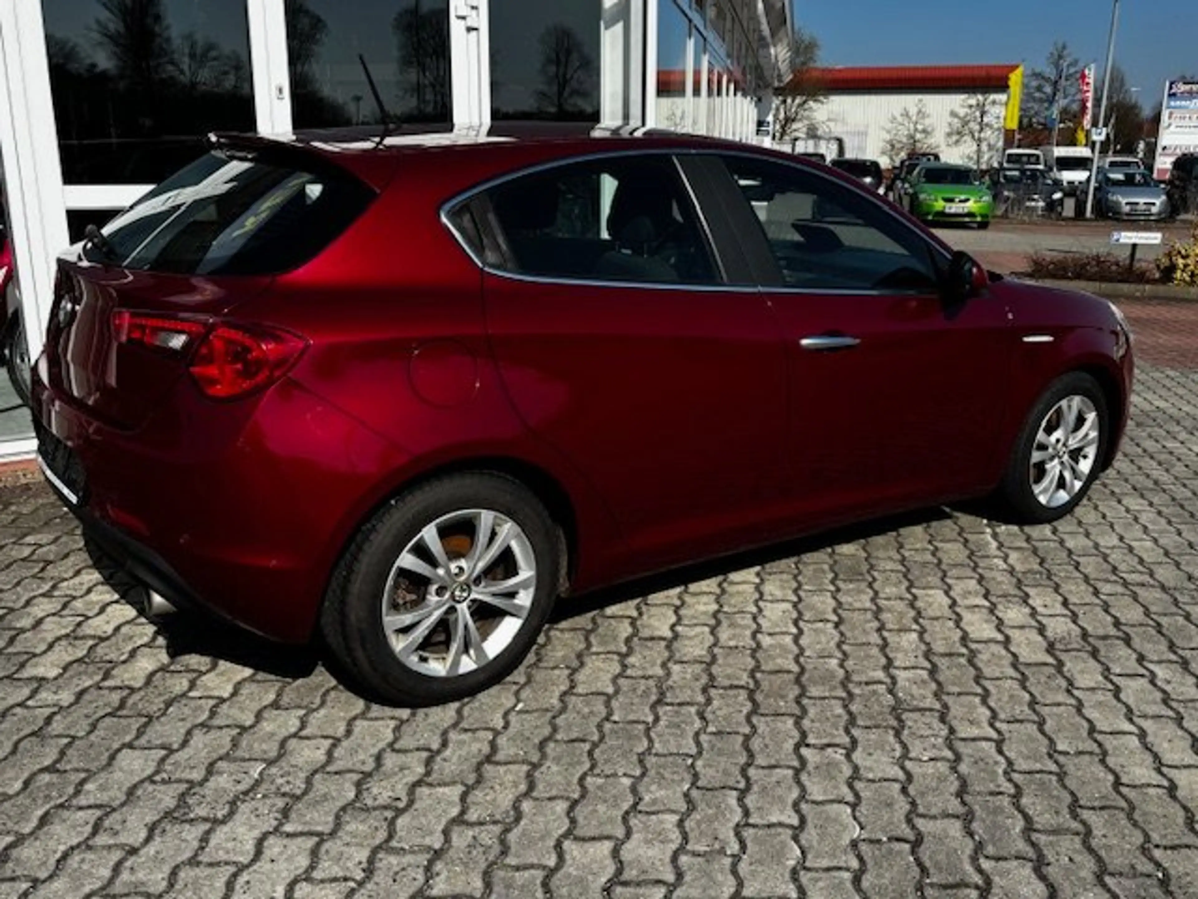 Alfa Romeo Giulietta Turismo           Privatverkauf — photo 4