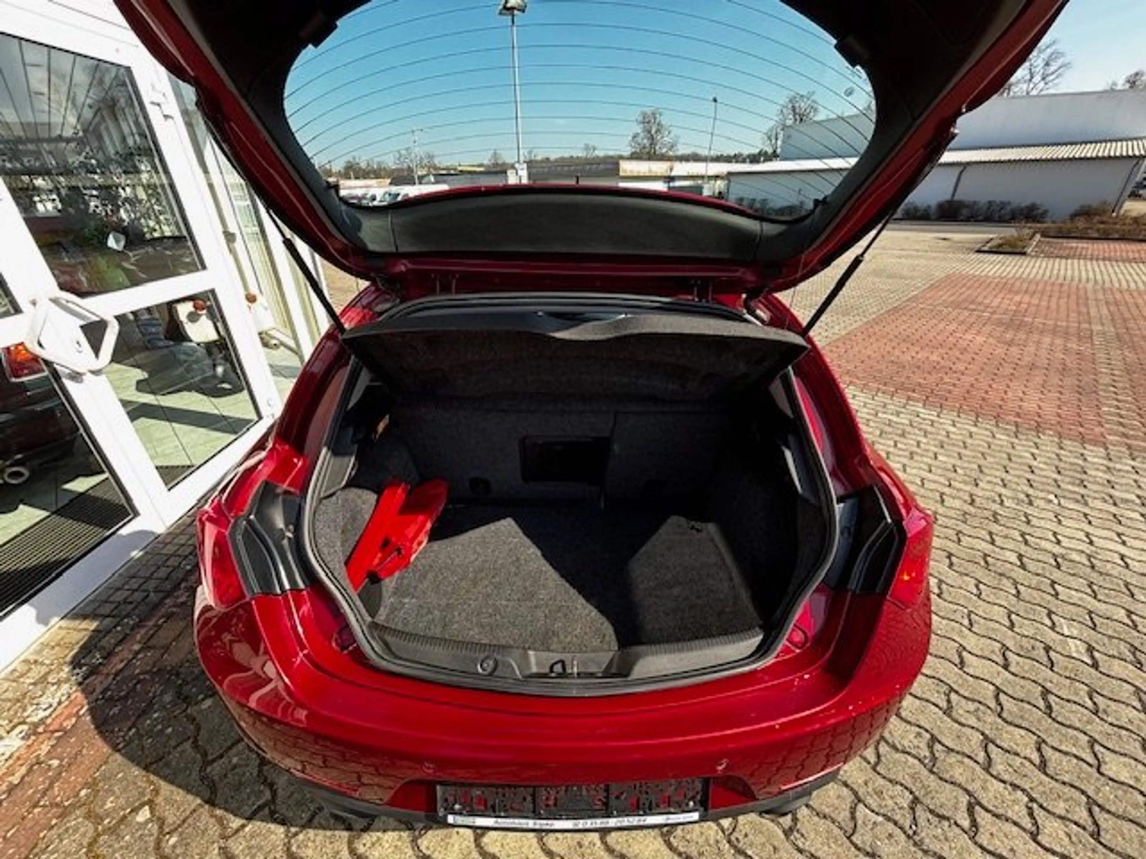 Alfa Romeo Giulietta Turismo           Privatverkauf — photo 13