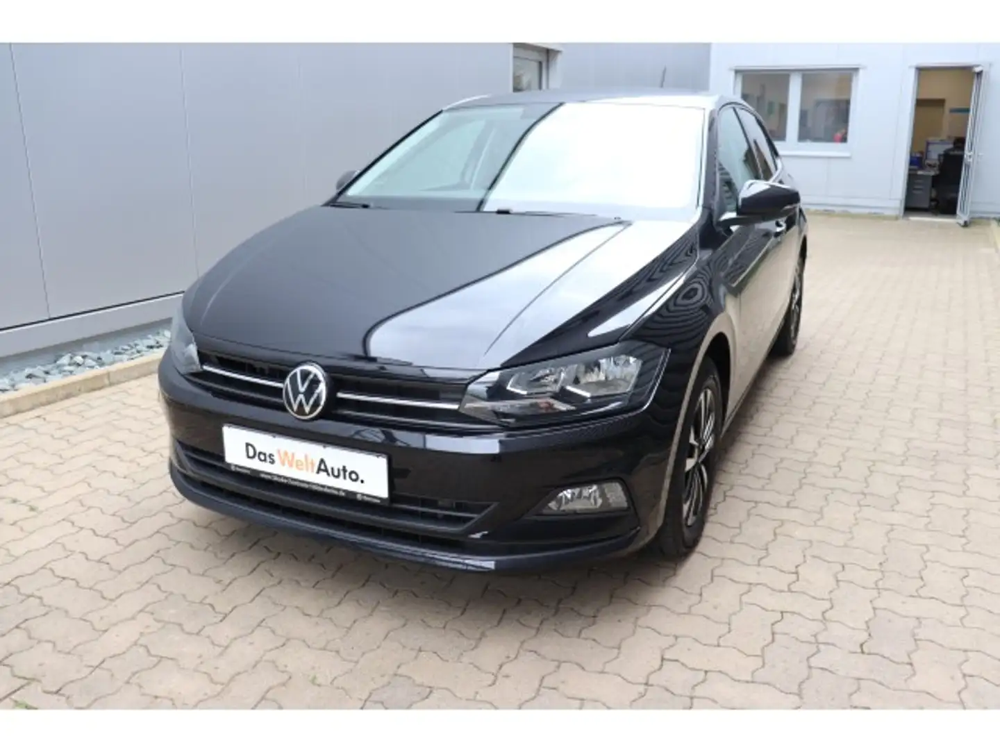Volkswagen Polo VI 1.0 TSI United Navi,Active Info,PDC Schwarz - 2