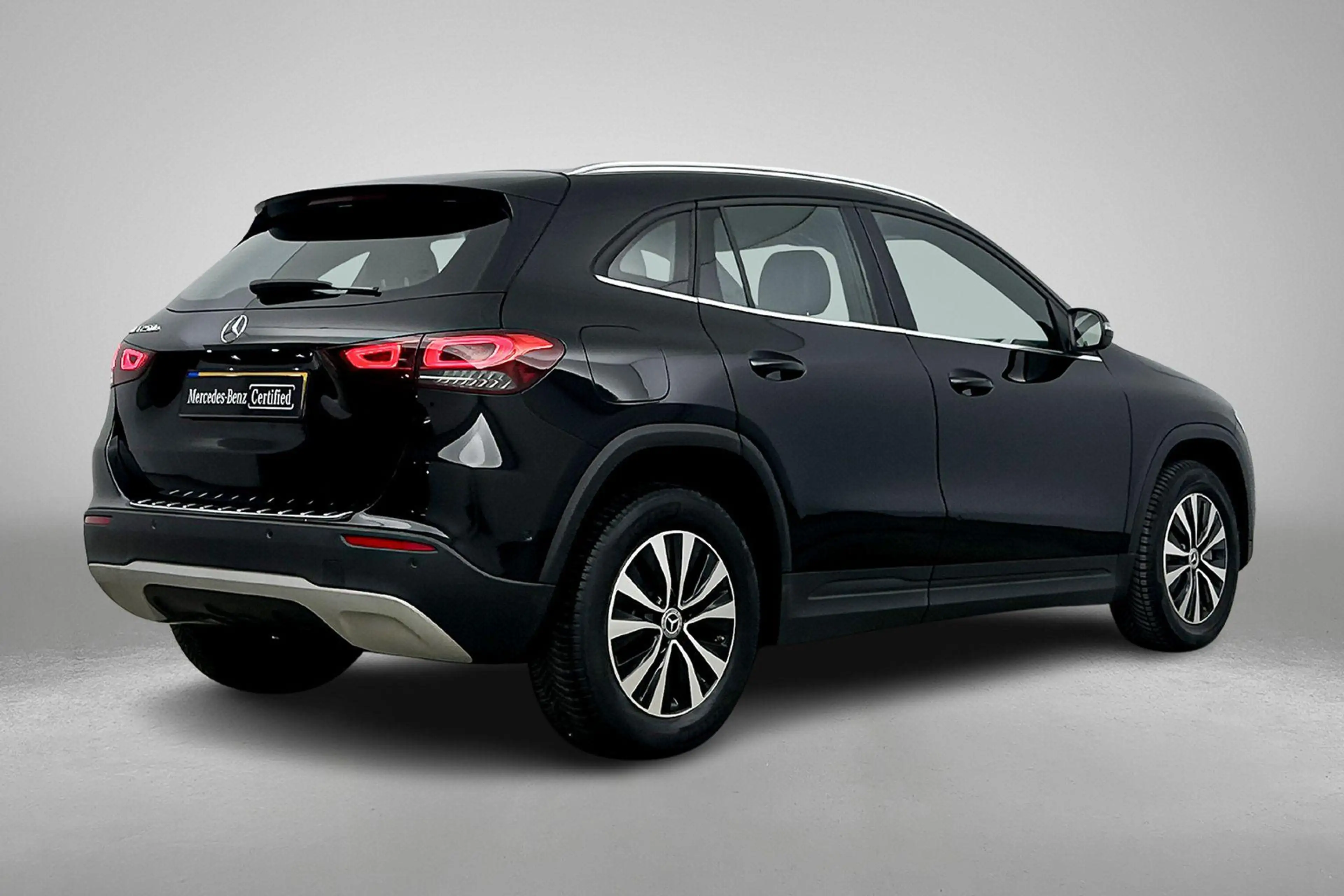 Mercedes-Benz GLA 250 GLA 250e Automaat Style Line | Advantage Pakket | — photo 2