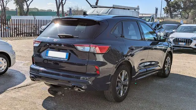 Ford Kuga view 2