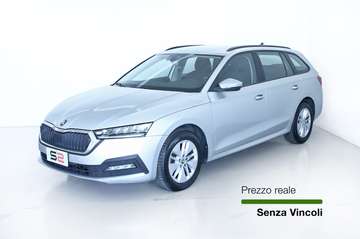 2.0 TDI EVO 115 cv AMBITION DSG / Keyless - Fari LED - Navigatore