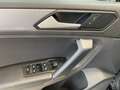 Volkswagen Tiguan Life 2.0 TDI 4x4 DSG  Navigation Noir - thumbnail 16