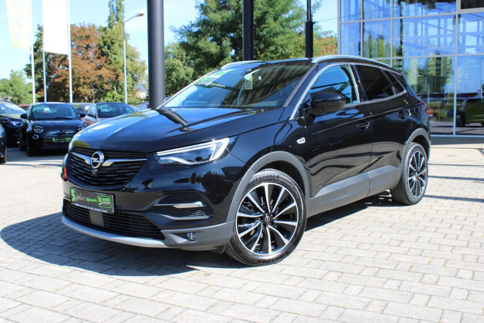Opel Grandland X 1.2 Turbo Ultimate LED+Navi+Kamera Noir - 2
