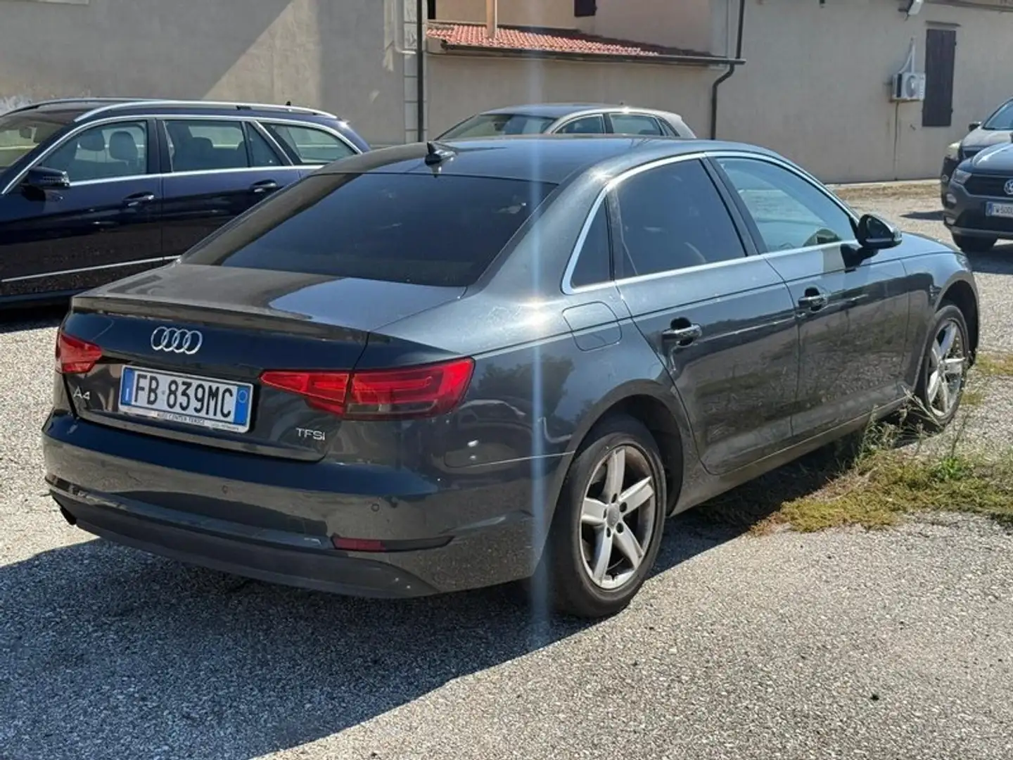 Audi A4 A4 V 2016 Berlina 1.4 tfsi Business Sport 150cv Nero - 2