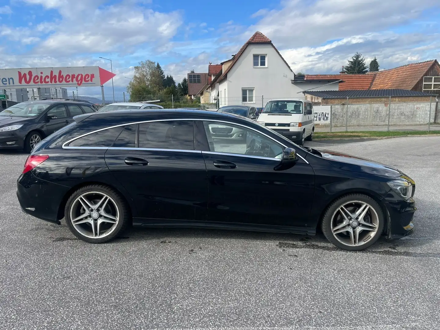 Mercedes-Benz CLA 220 CLA 220 CDI / d (117.903) Schwarz - 2