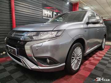 2.4 240H 135 TWIN-MOTOR PHEV HYBRID 13.8KWH BUSINESS 4WD BVA