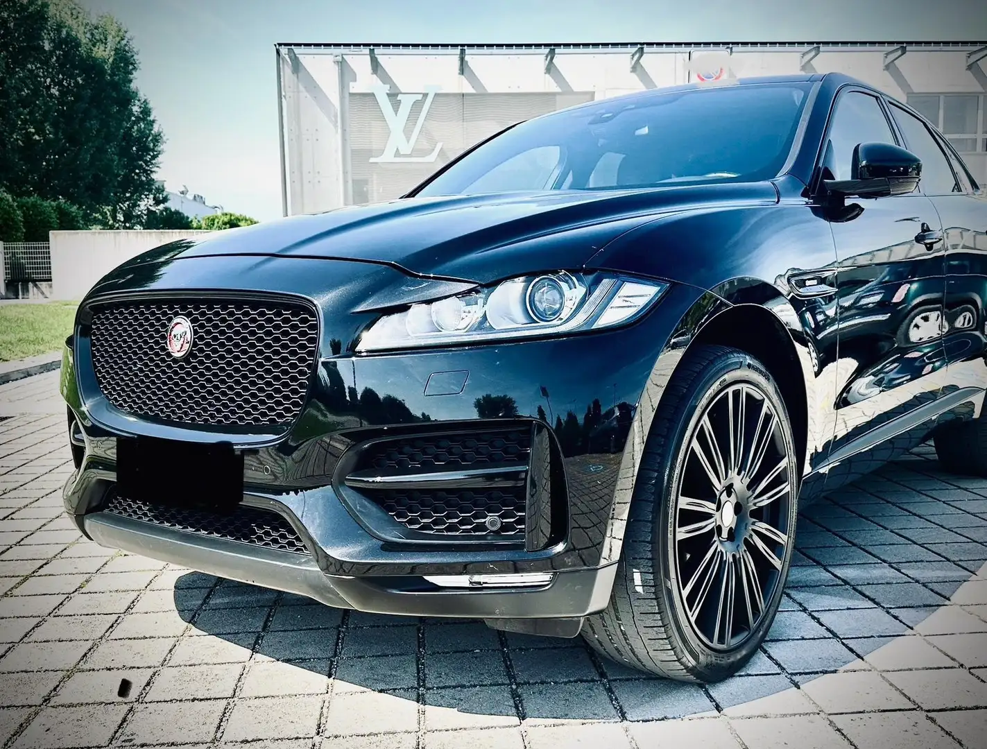 Jaguar F-Pace 20d Aut. R-Sport - 1
