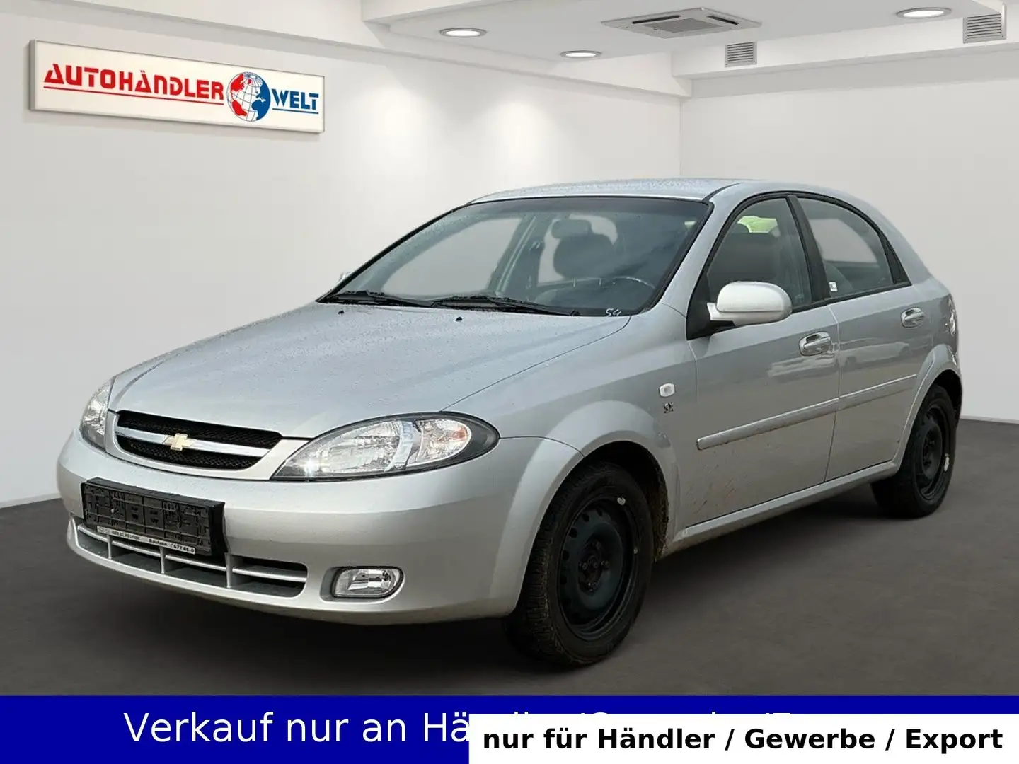 Chevrolet Lacetti SE Silber - 1