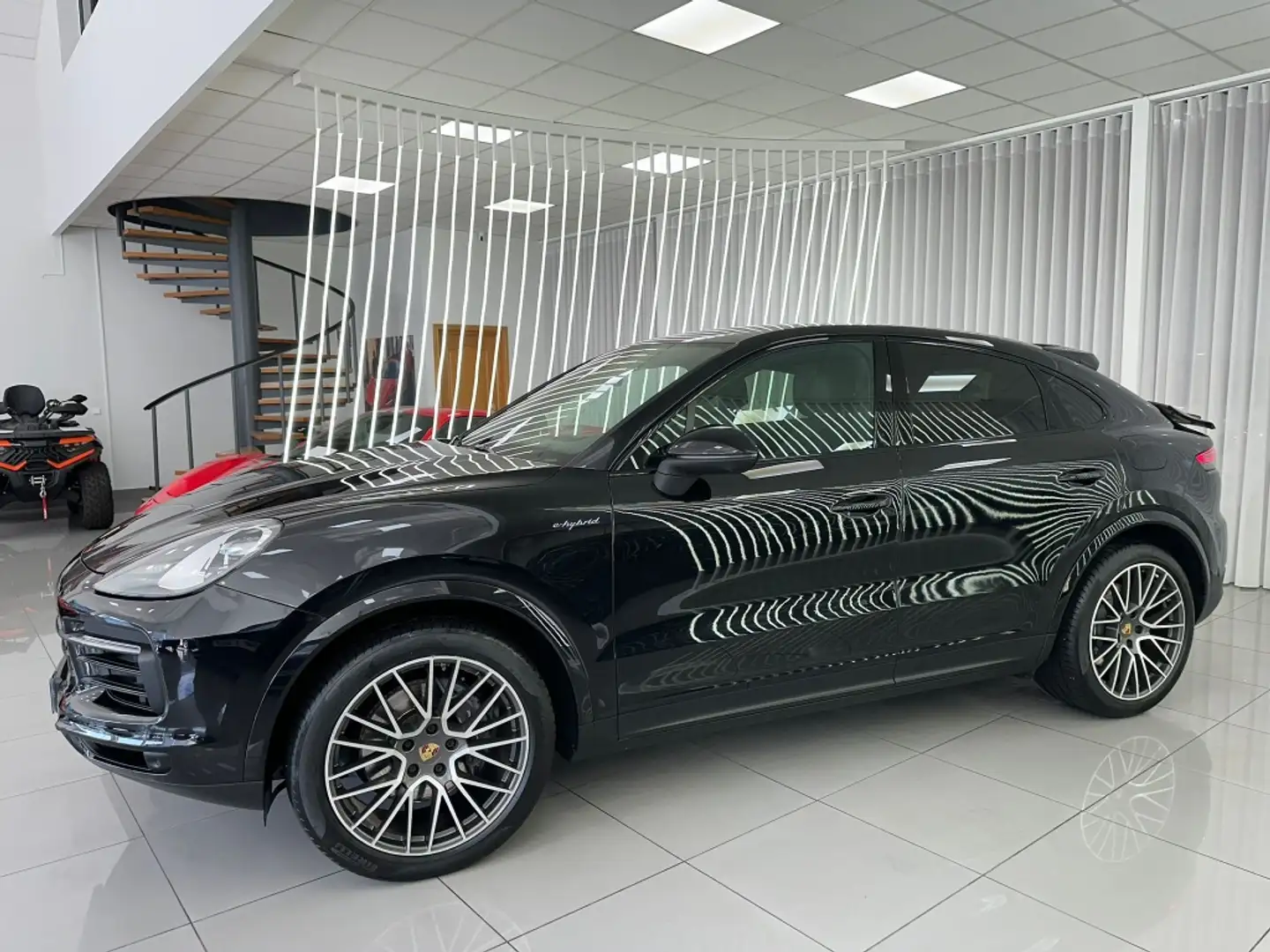 Porsche Cayenne E-Hybrid Coupé Aut. Negro - 2