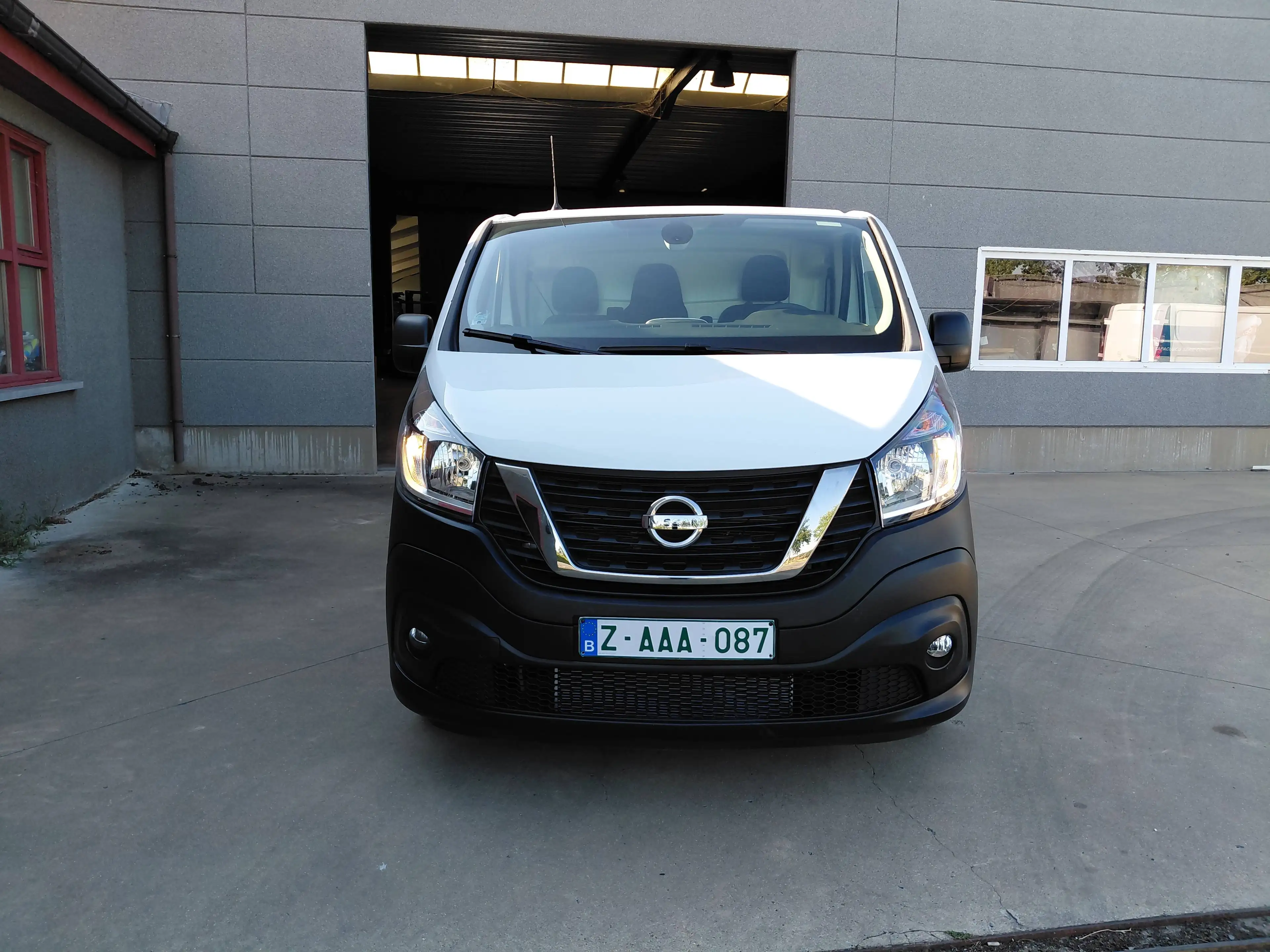 Nissan Primastar 34500 km, automaat, 1 jaar garantie — photo 5