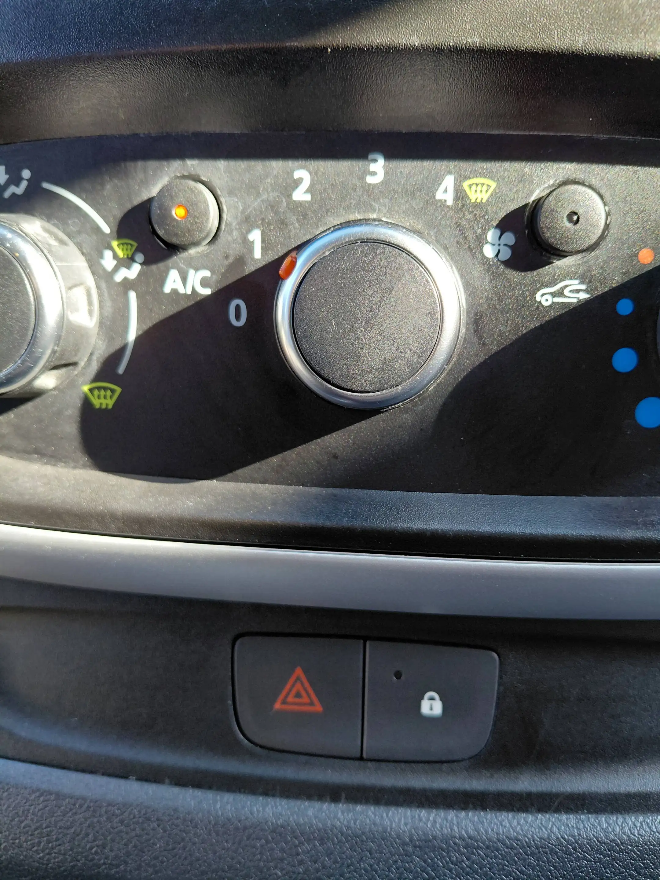Nissan Primastar 34500 km, automaat, 1 jaar garantie — photo 10