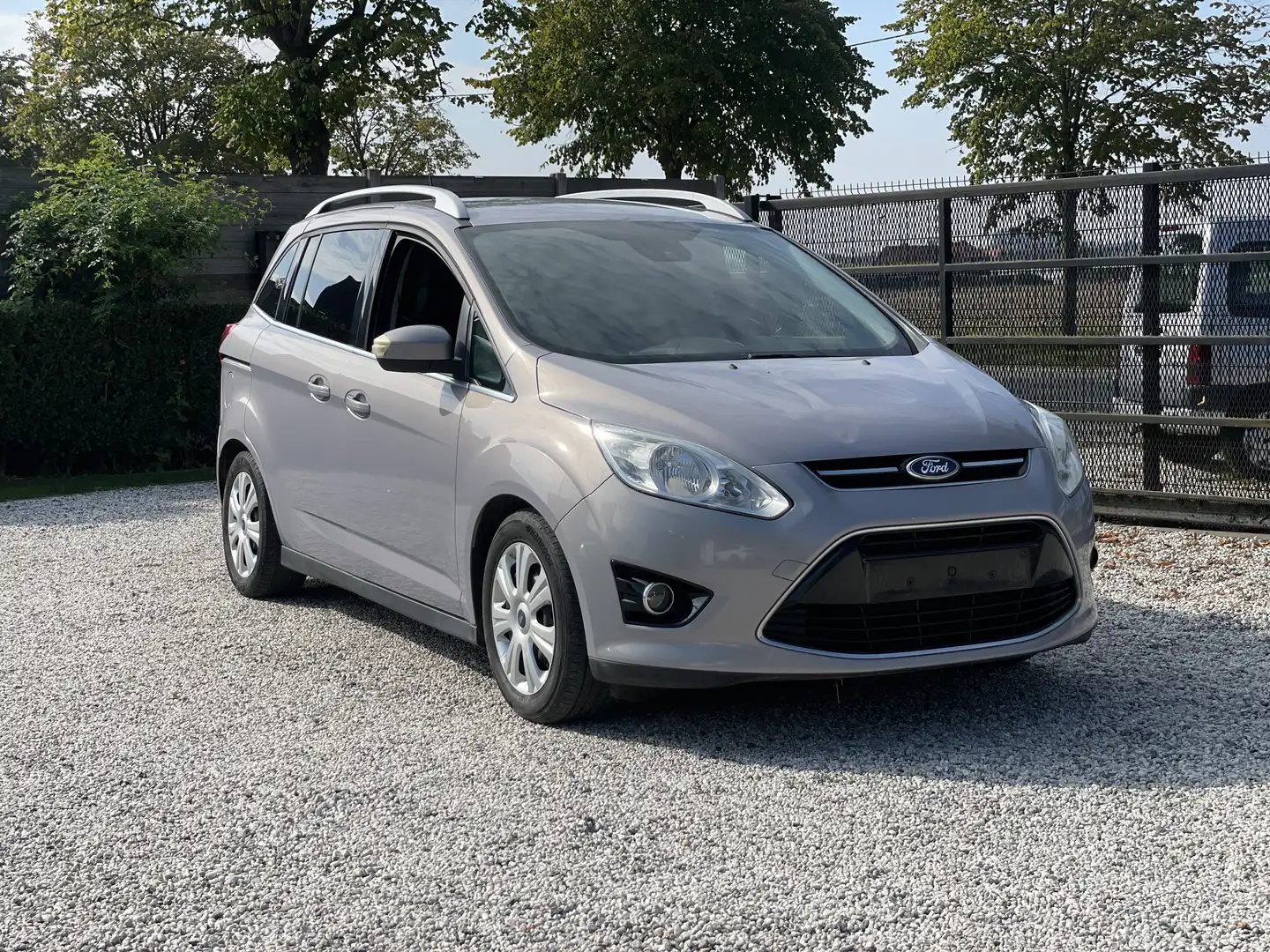 Ford Grand C-Max 1.6 TDCI 115 FAP Titanium 7 place Eoro 5 - 2