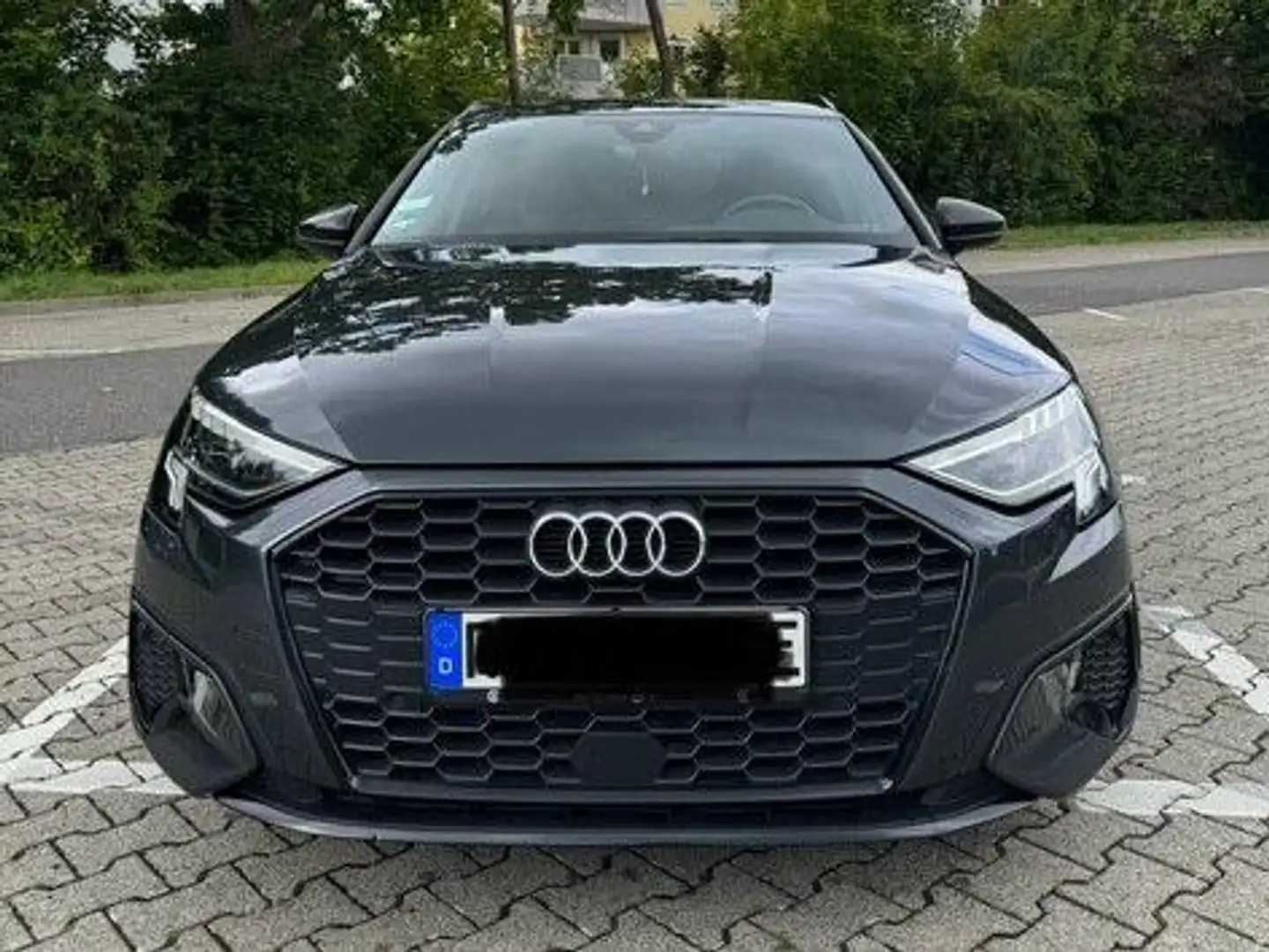Audi A3 Sportback Plug-in-Hybrid 40 TFSIe Stronic advanced Grau - 1