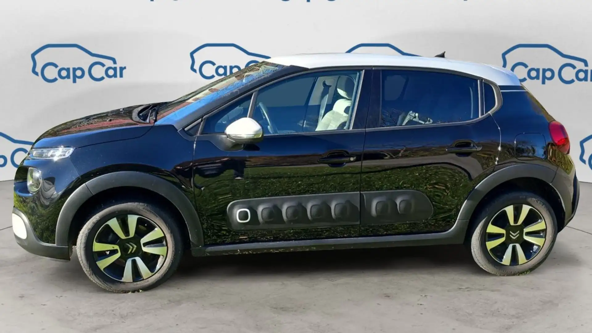 Citroen C3 1.2 PureTech 82 Shine - Entretien constructeur Noir - 2