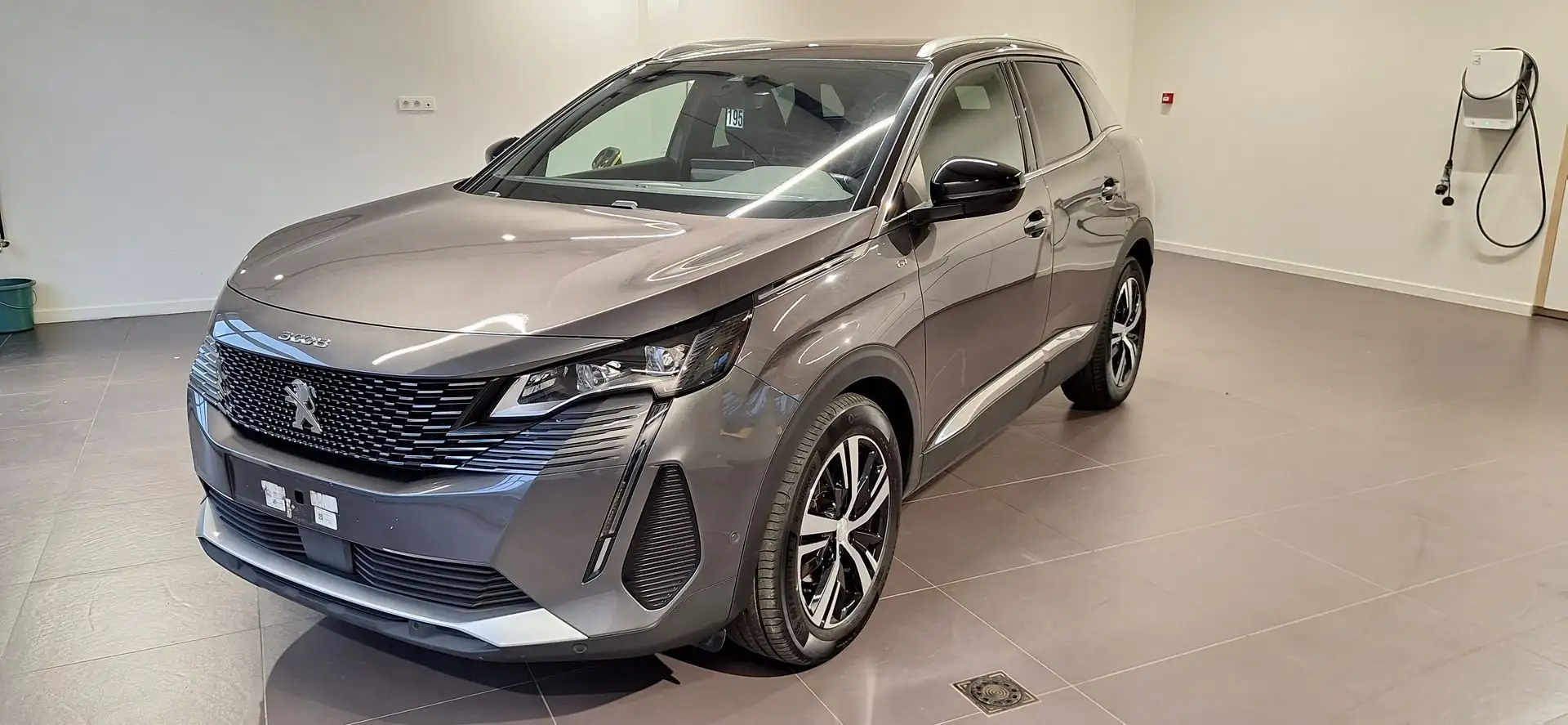 Peugeot 3008 PureTech S&S GT Gris - 1