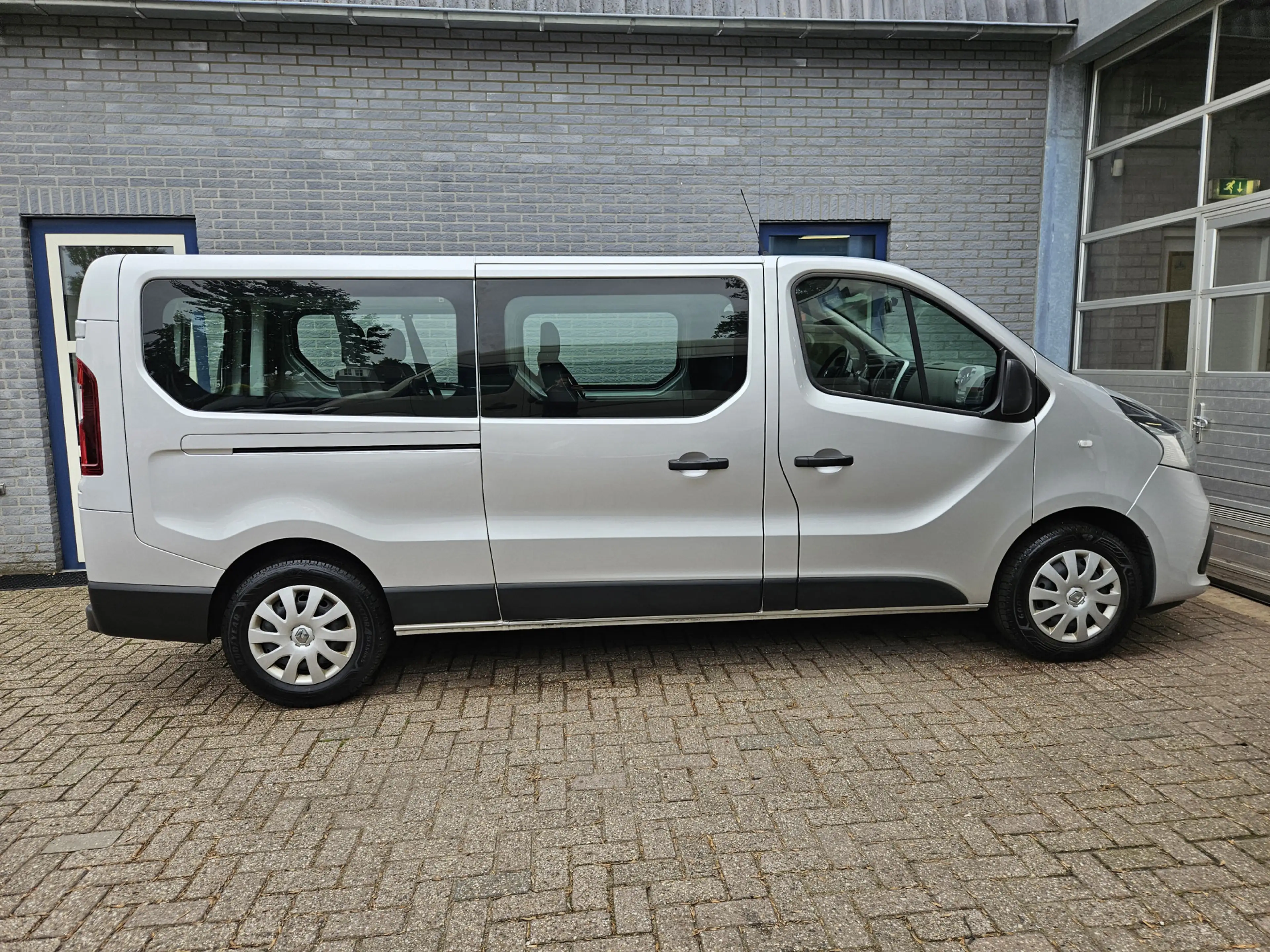 Renault Trafic 1.6 dCi L2H1 Personenbus Inclusief Afleveringskost — photo 6