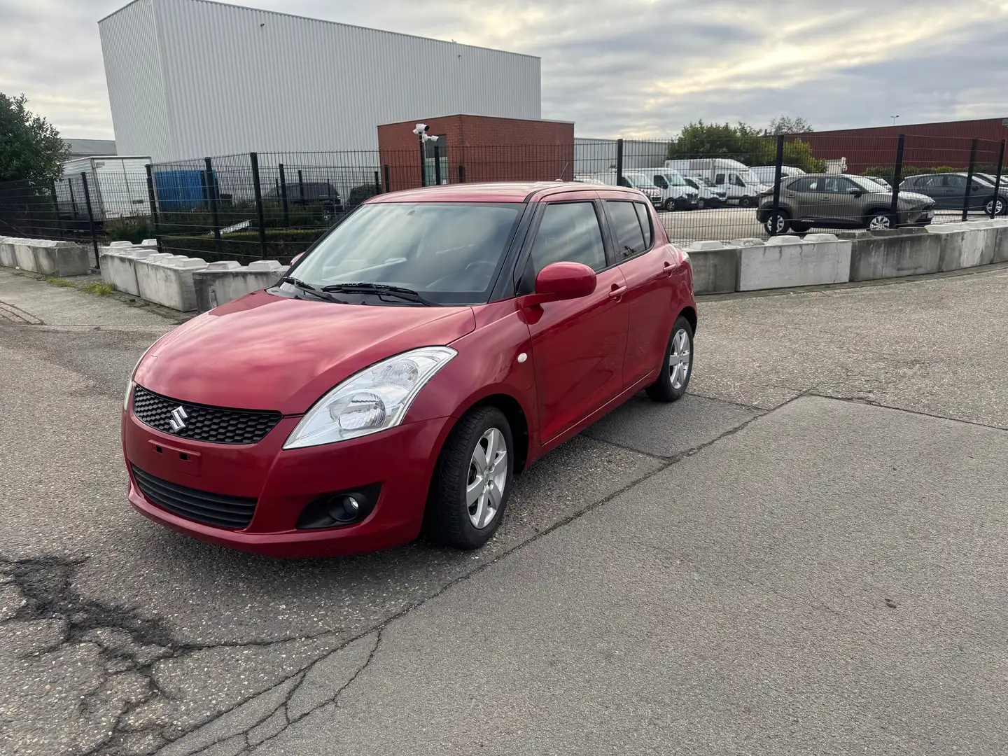 Suzuki Swift Swift 1.2i GL Airco Rouge - 1