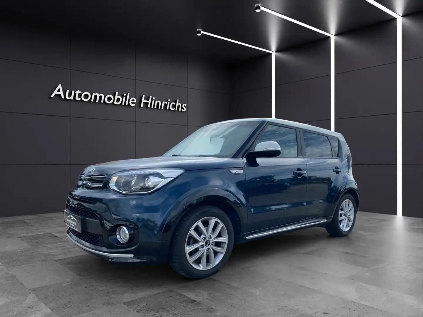 Kia Soul 1.6 GDI Dream-Team Edition JBL Sound Blau - 1