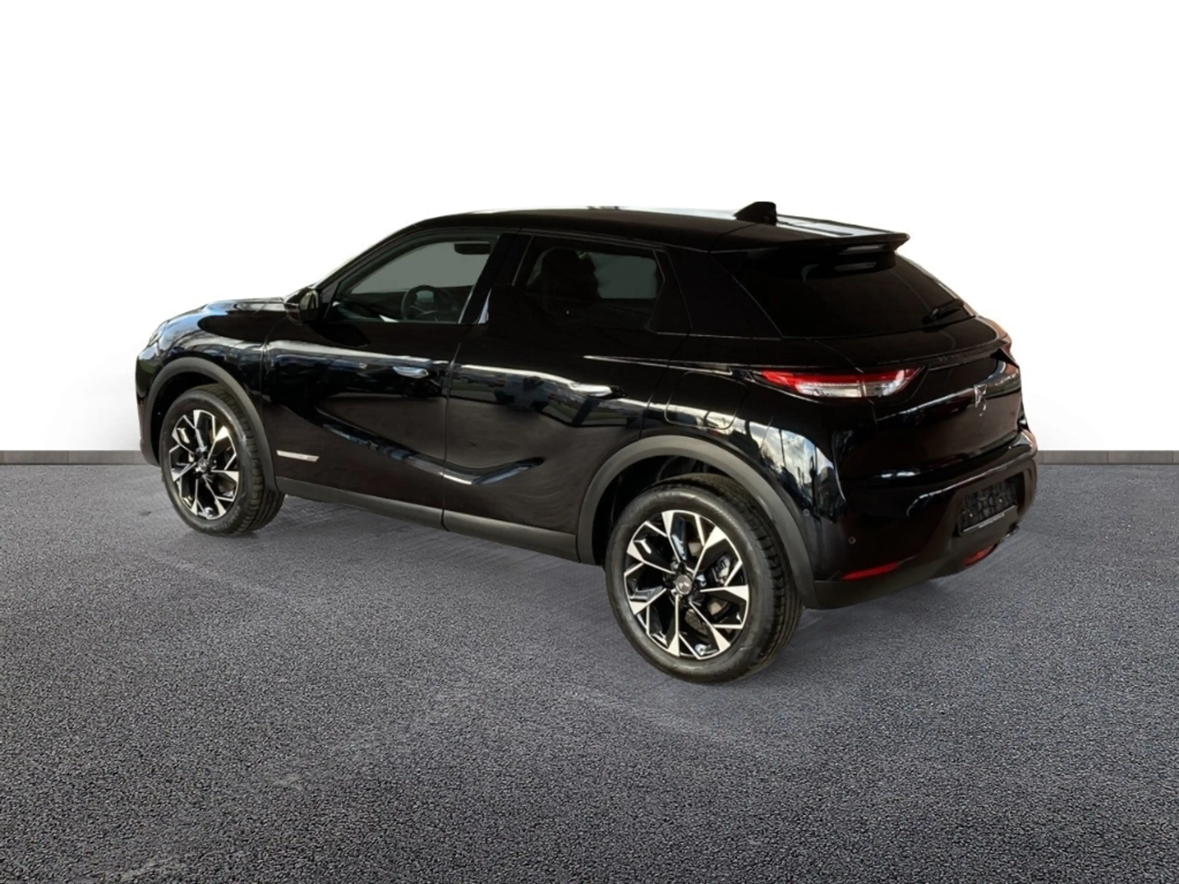 DS Automobiles DS 3 Mild-Hybrid Antoine de Saint Exupery Leder — photo 4