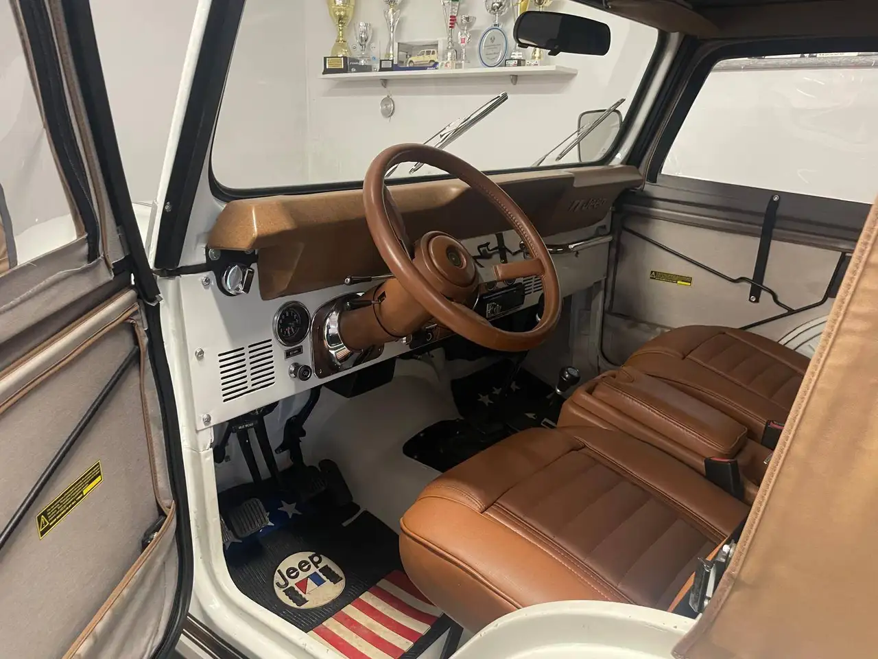 Jeep CJ-5 LAREDO, foto 2