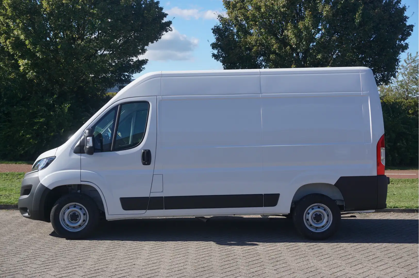 Fiat Ducato 35 2.2 180PK L2H2 AUT BPM VRIJ!! Airco, Cruise, Ca Blanco - 2