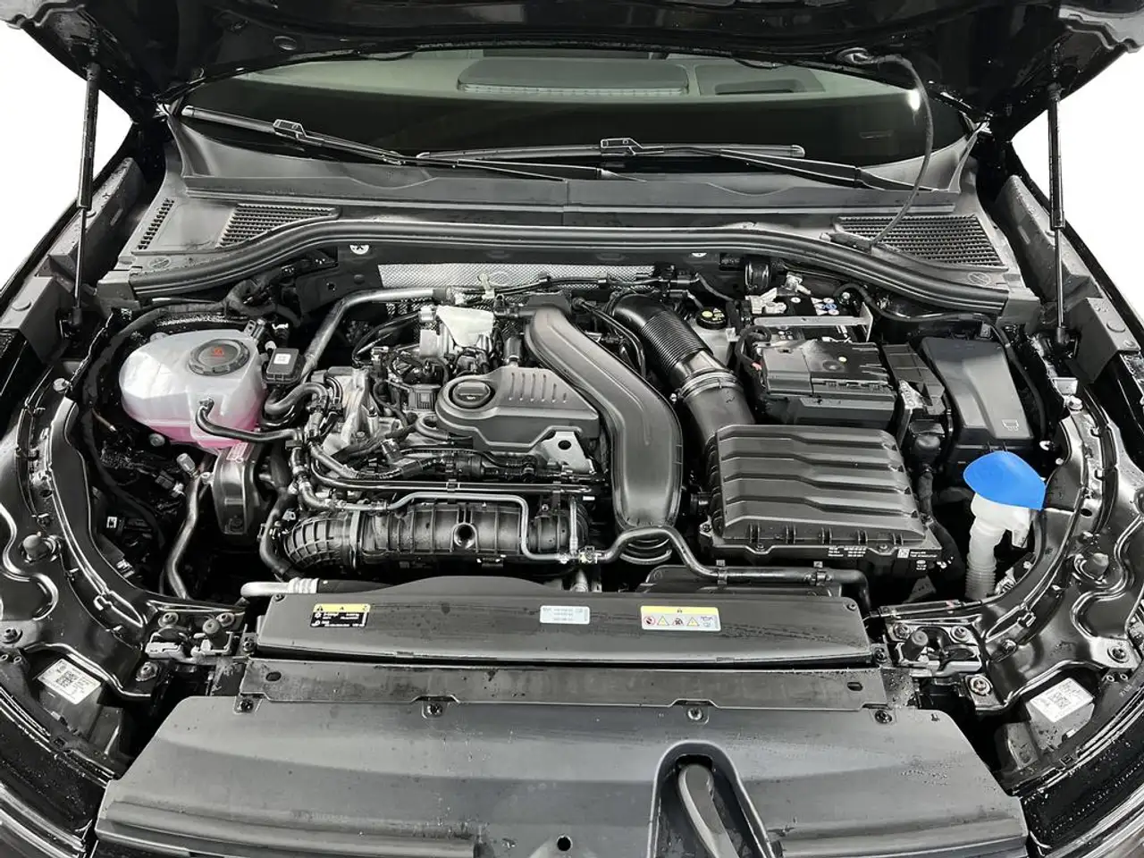Volkswagen Passat Passat Elegance Buisness Premium 1.5 TSI mHEV ACT OPF 110 kW (150 ch) 7 vitesse DSG 11
