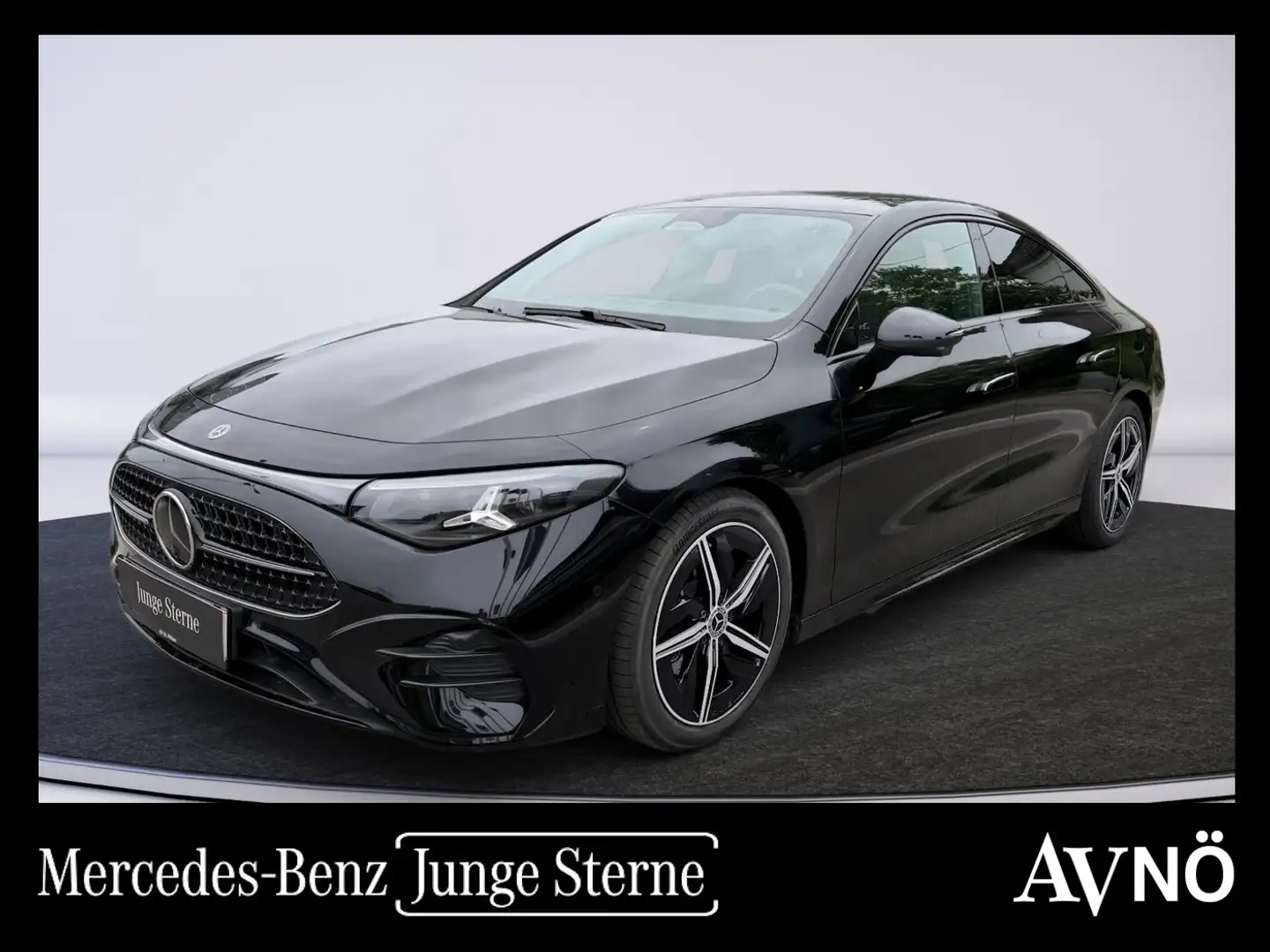 Mercedes-Benz CLA 180 Kamera, Navi Schwarz - 1