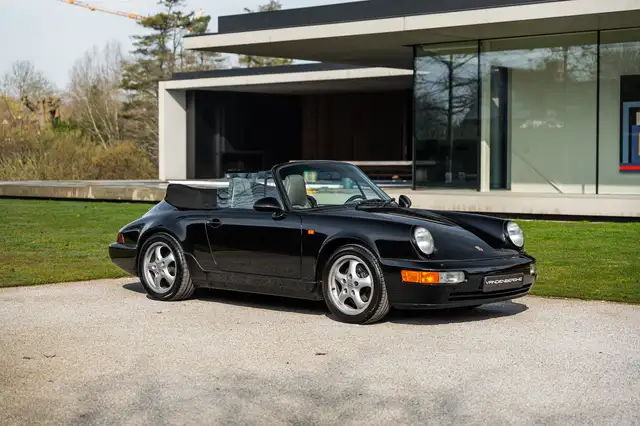 Porsche 964 C4 CABRIO / MANUAL GEARBOX / C00 / LEATHER / MY 92 / AIRCO